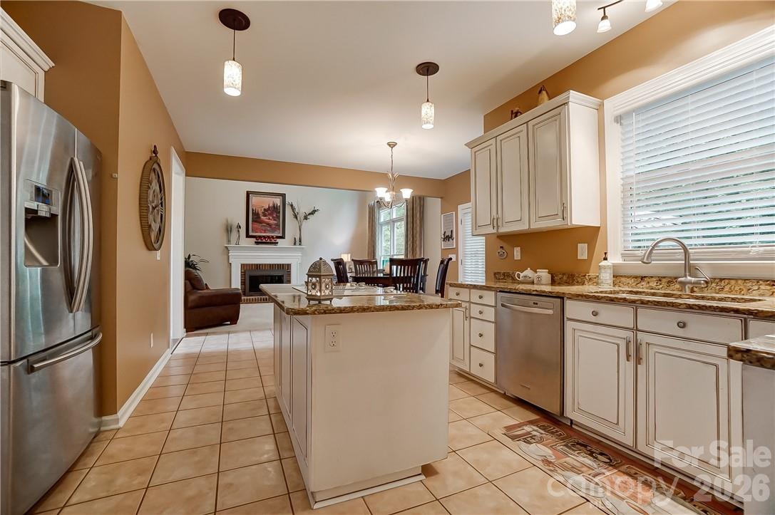8920 Park Grove Street — Huntersville