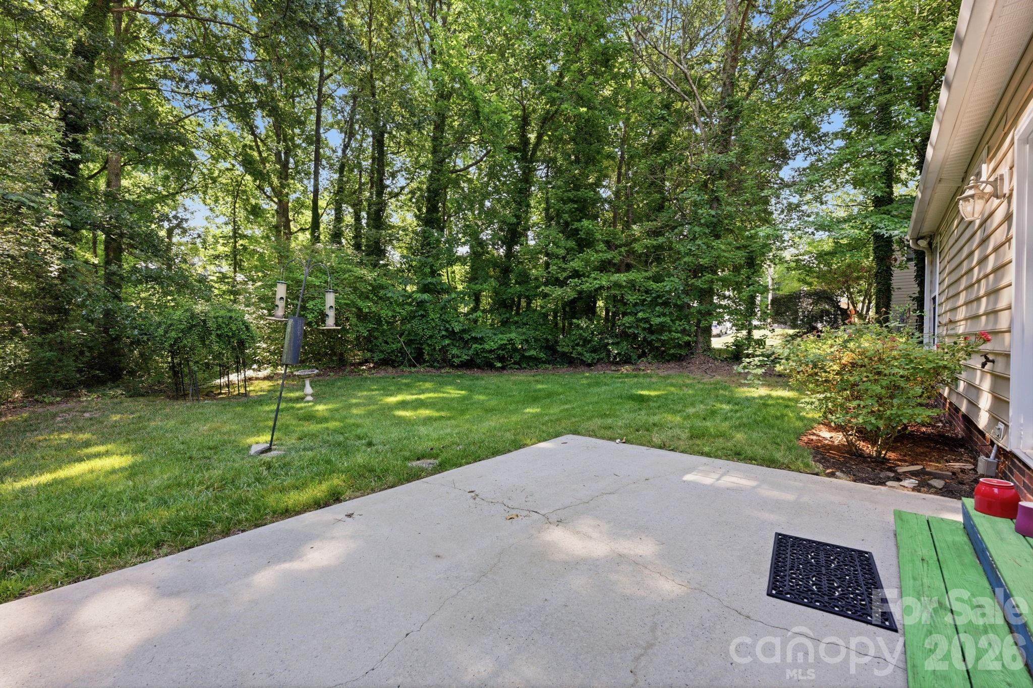 16904 Taft Court — Huntersville