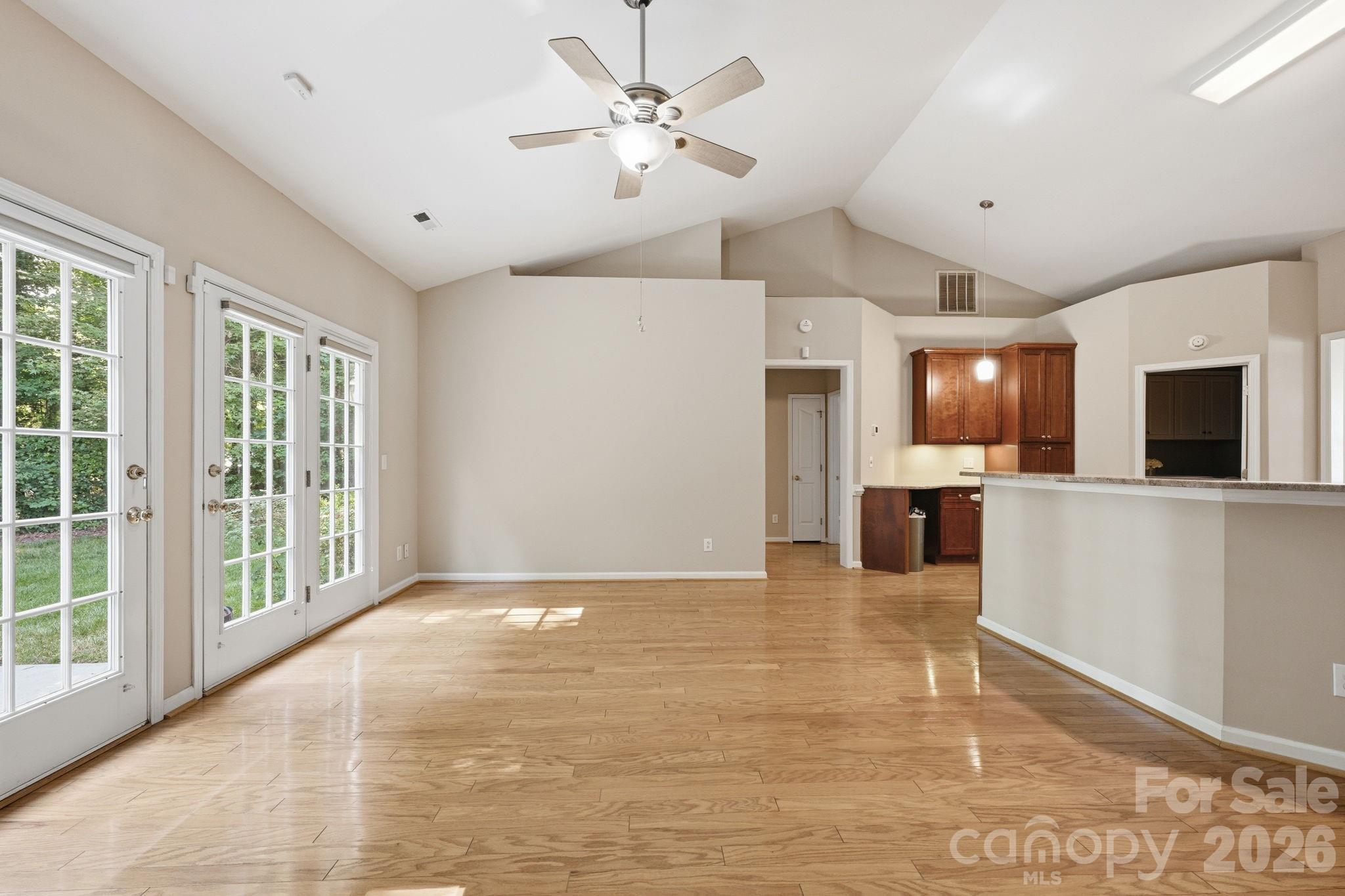 16904 Taft Court — Huntersville