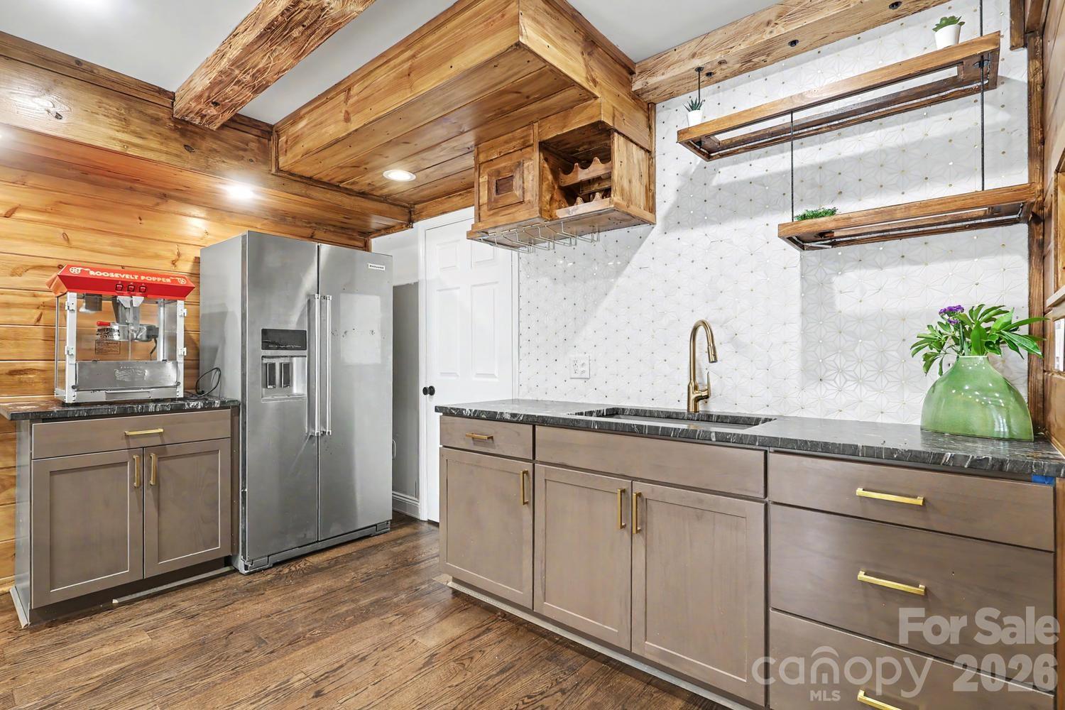 3524 Mill Pond Road — Charlotte