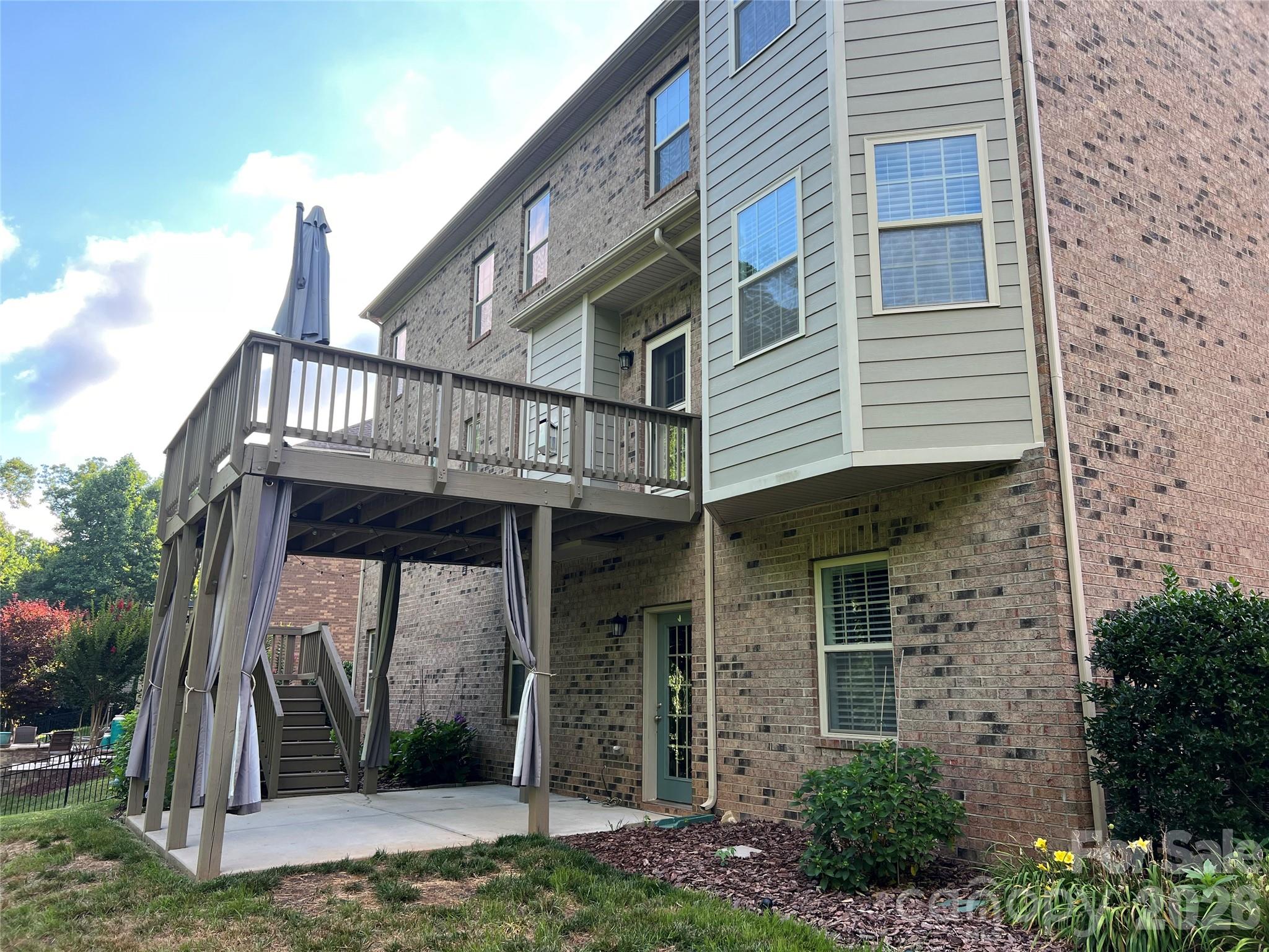 4016 Widgeon Way — Waxhaw