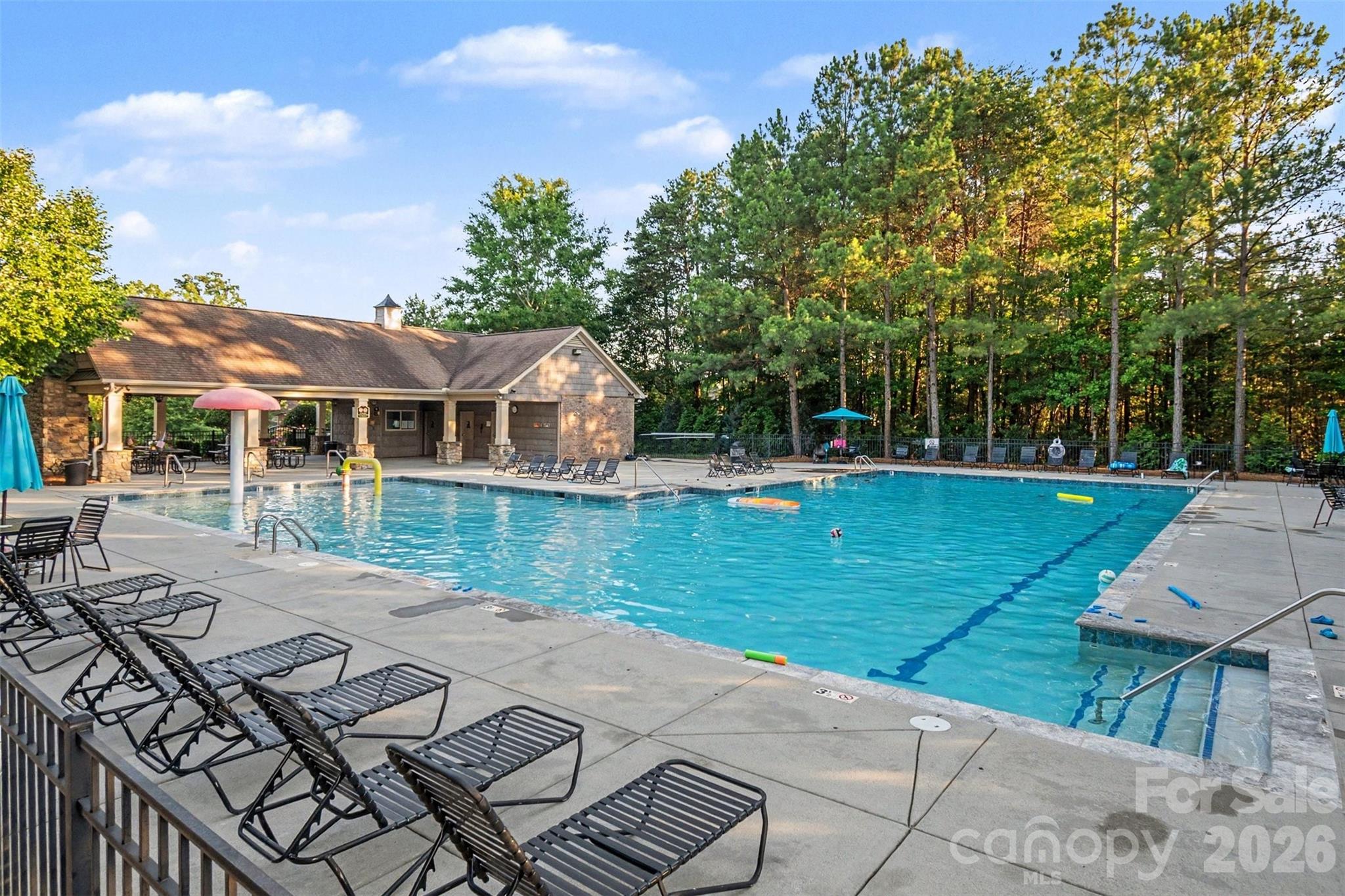 4016 Widgeon Way — Waxhaw