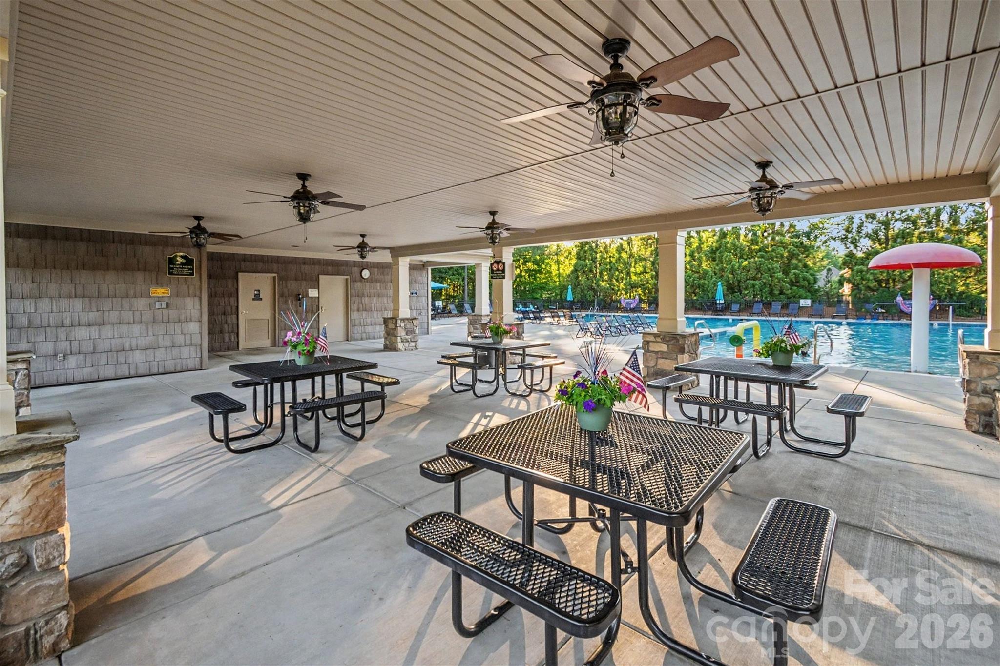 4016 Widgeon Way — Waxhaw