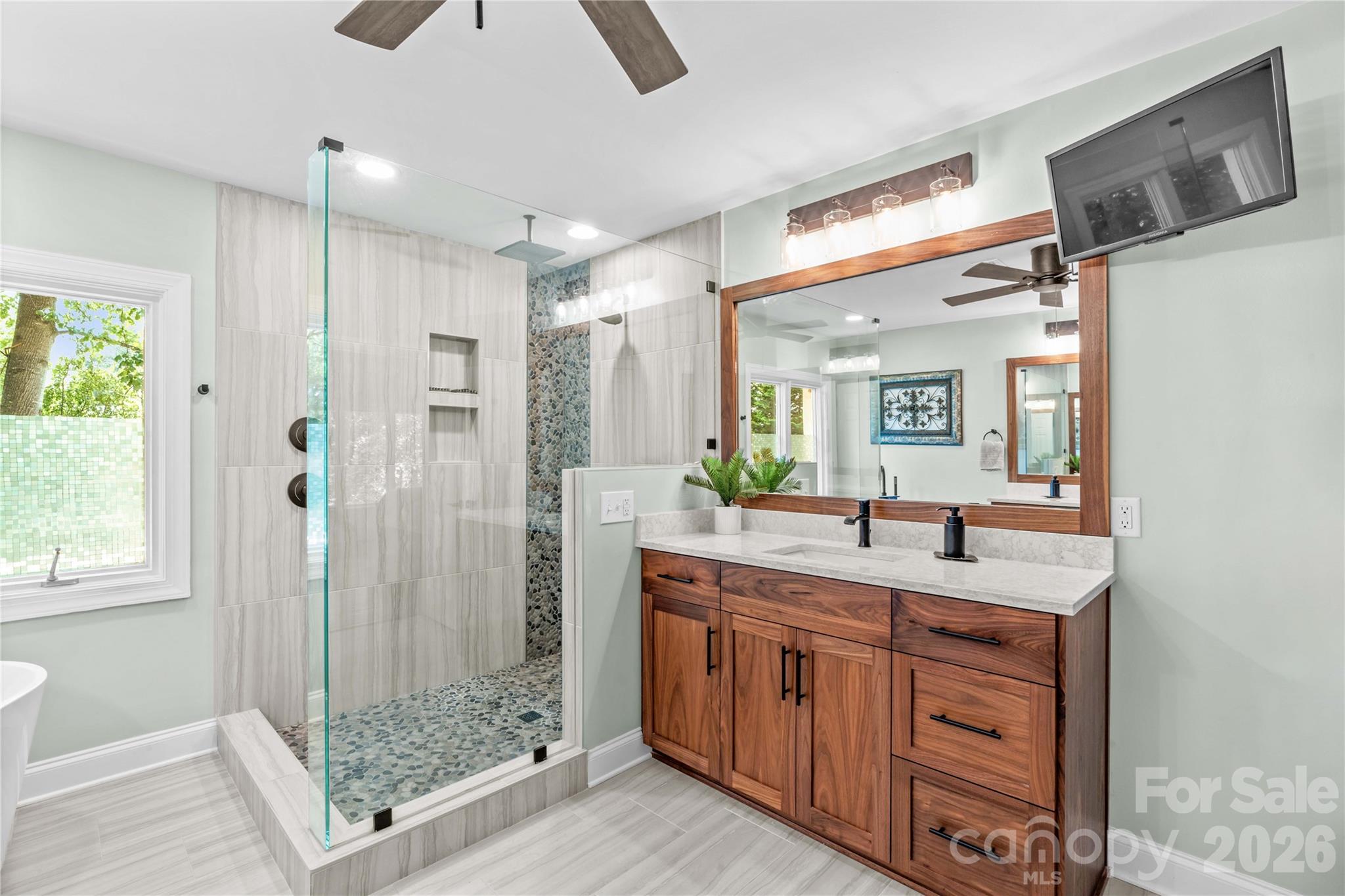 155 Lynn Cove Lane — Mooresville