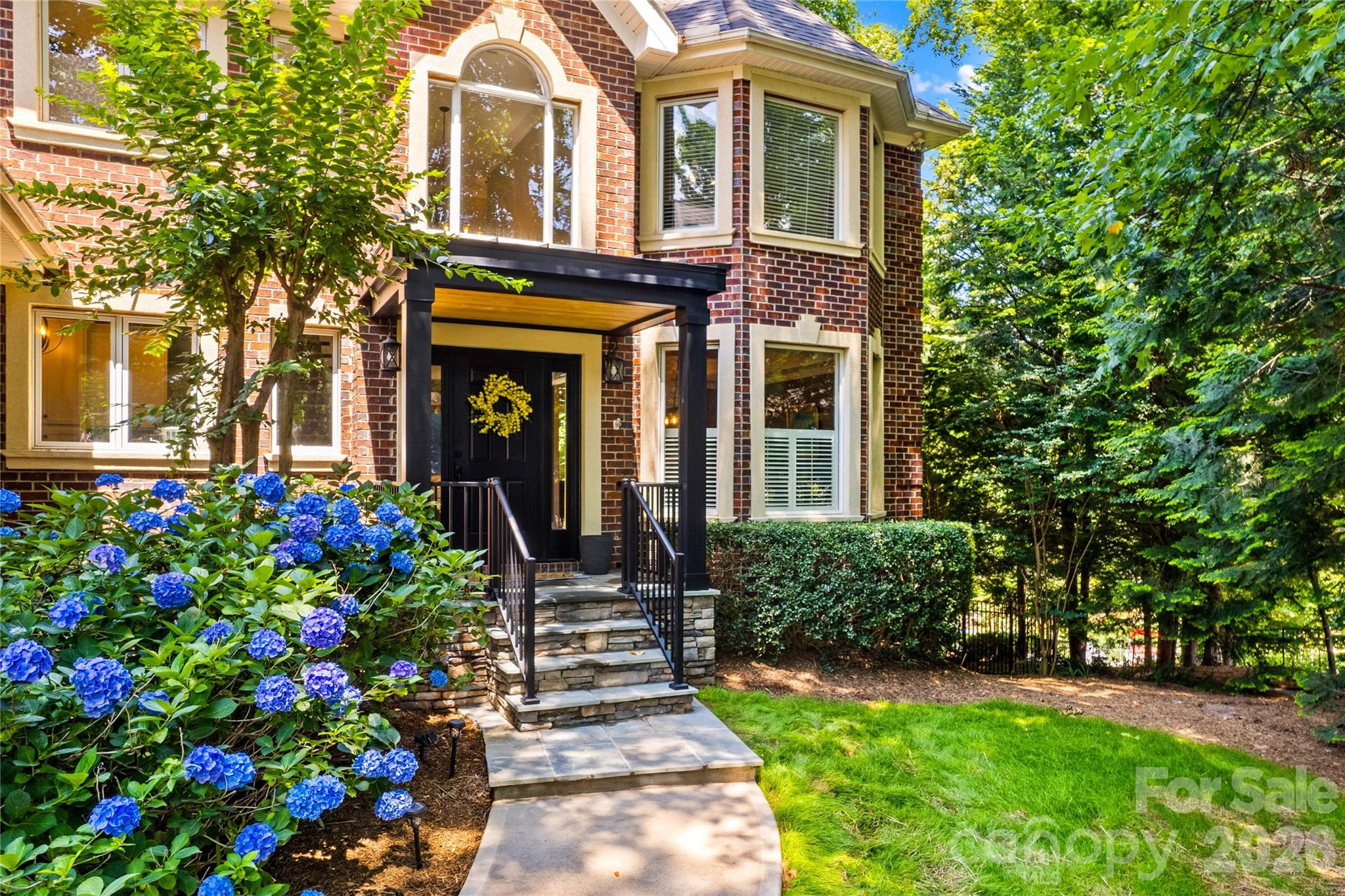 155 Lynn Cove Lane — Mooresville