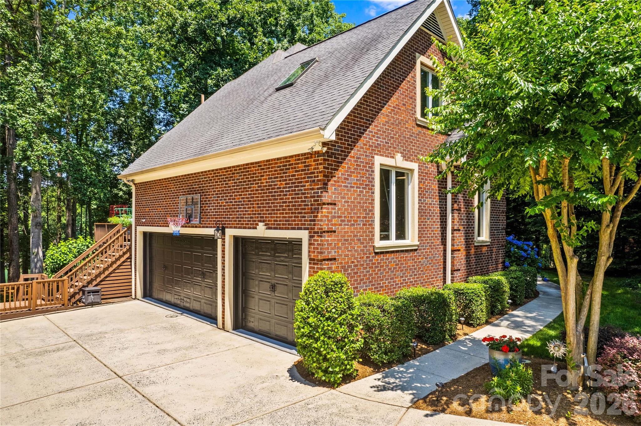 155 Lynn Cove Lane — Mooresville