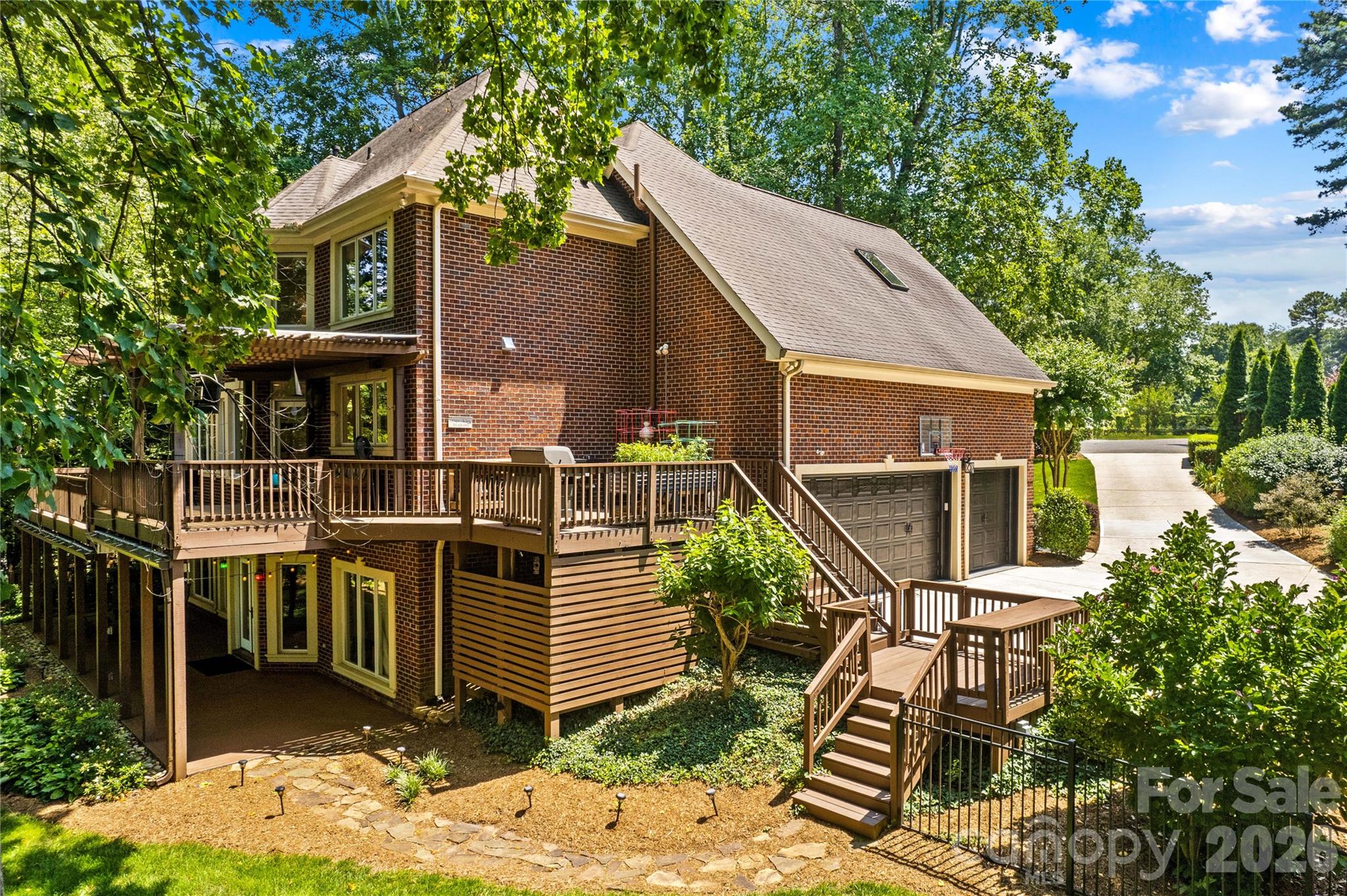 155 Lynn Cove Lane — Mooresville