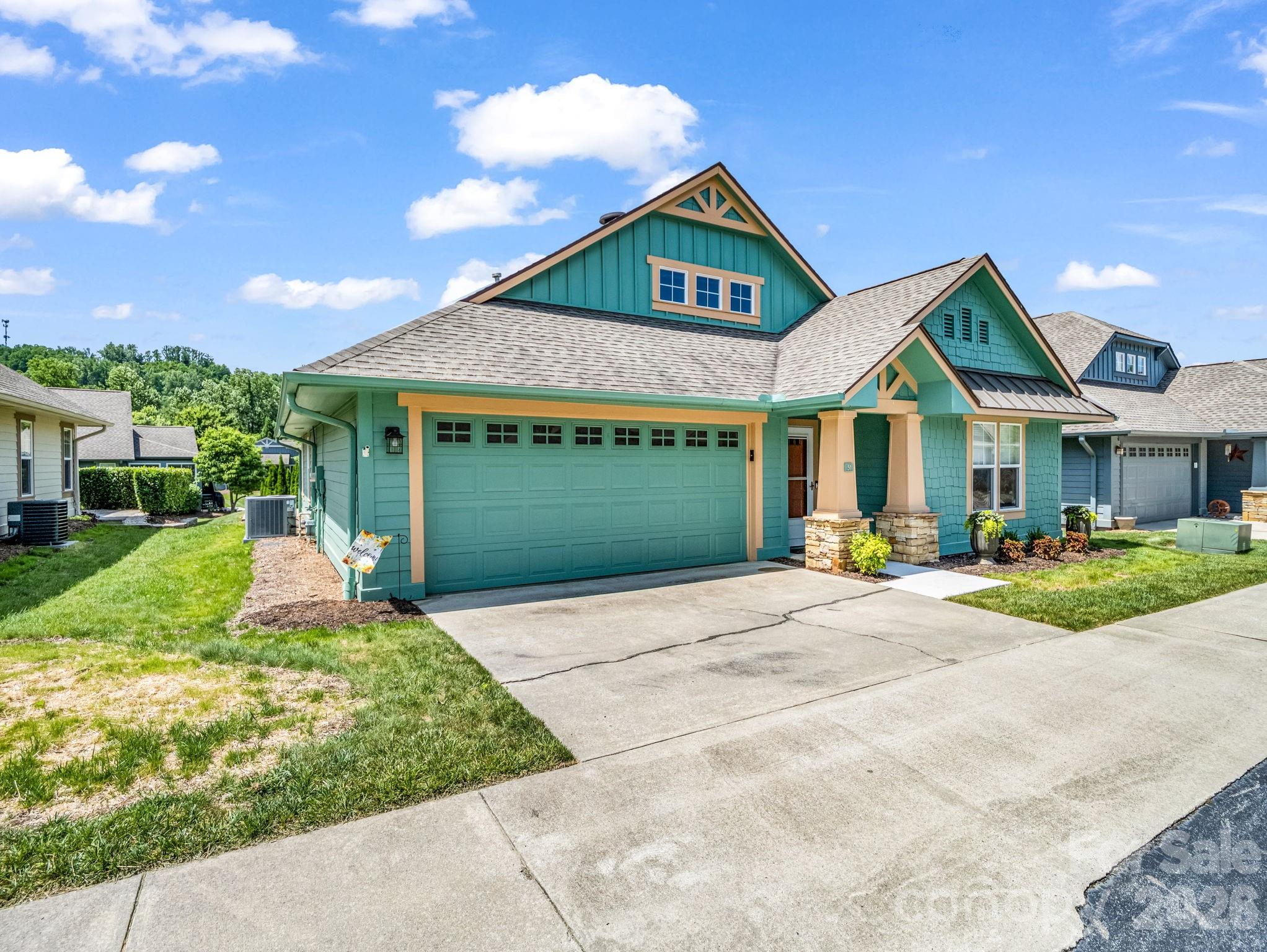 51 Barn Owl Way — Hendersonville