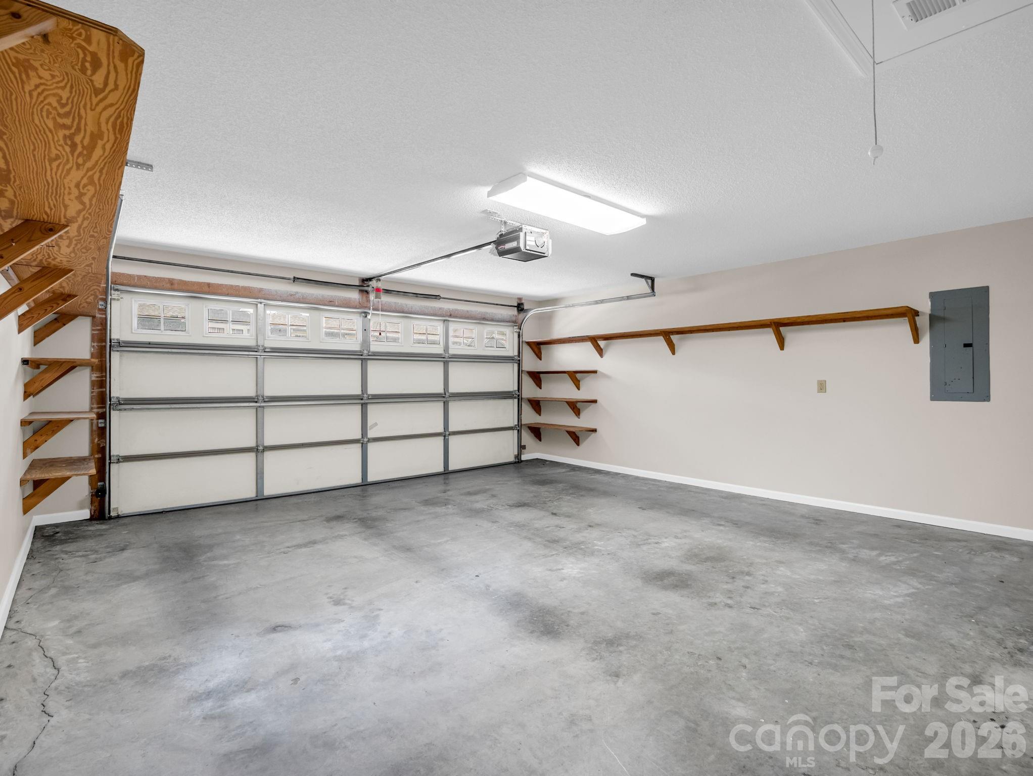 51 Barn Owl Way — Hendersonville