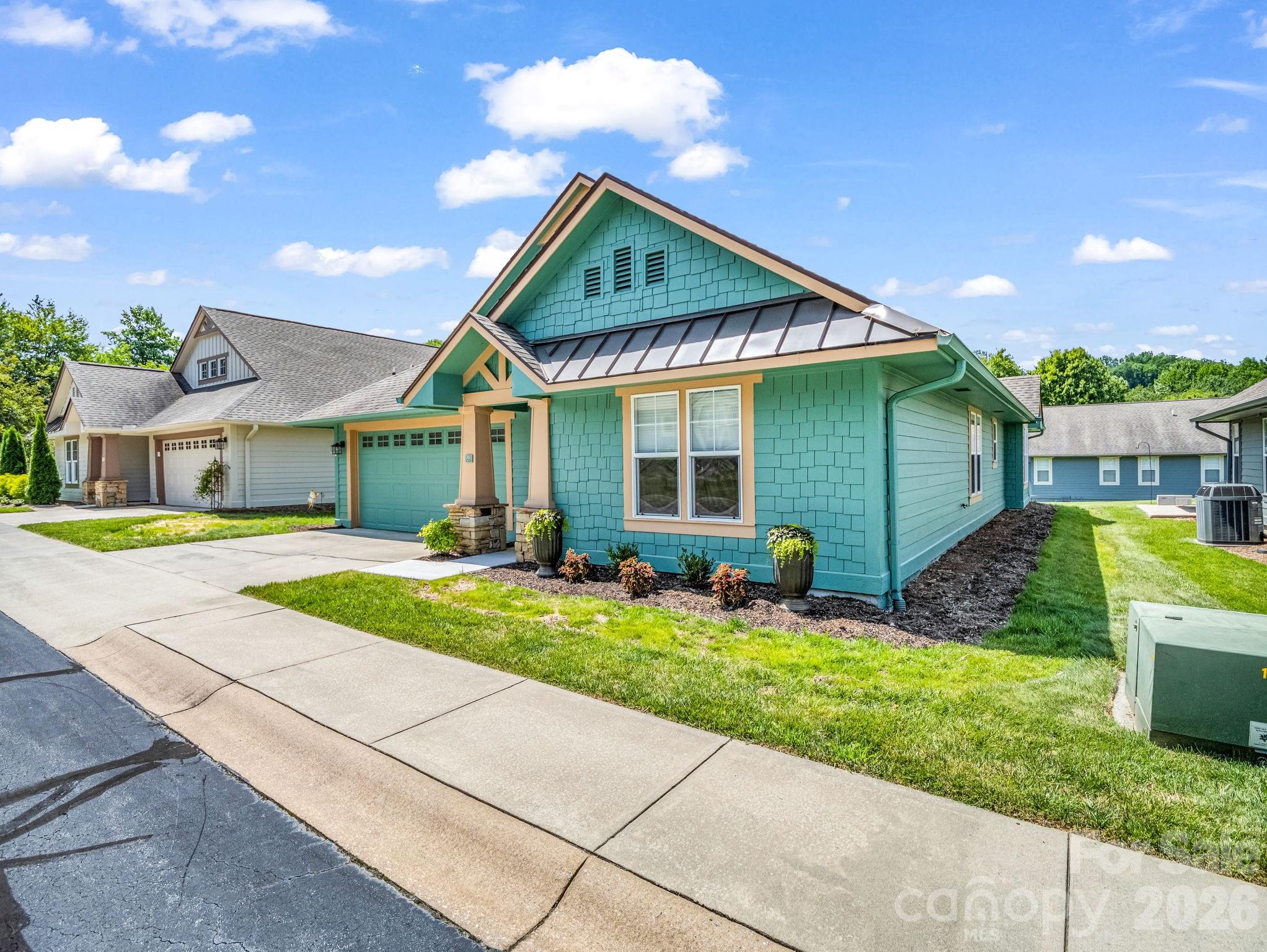51 Barn Owl Way — Hendersonville