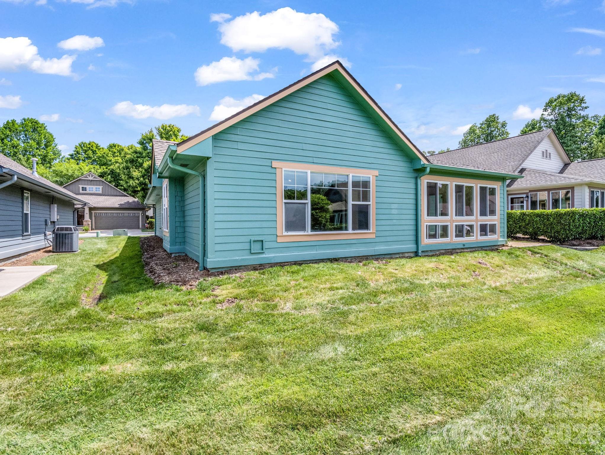 51 Barn Owl Way — Hendersonville