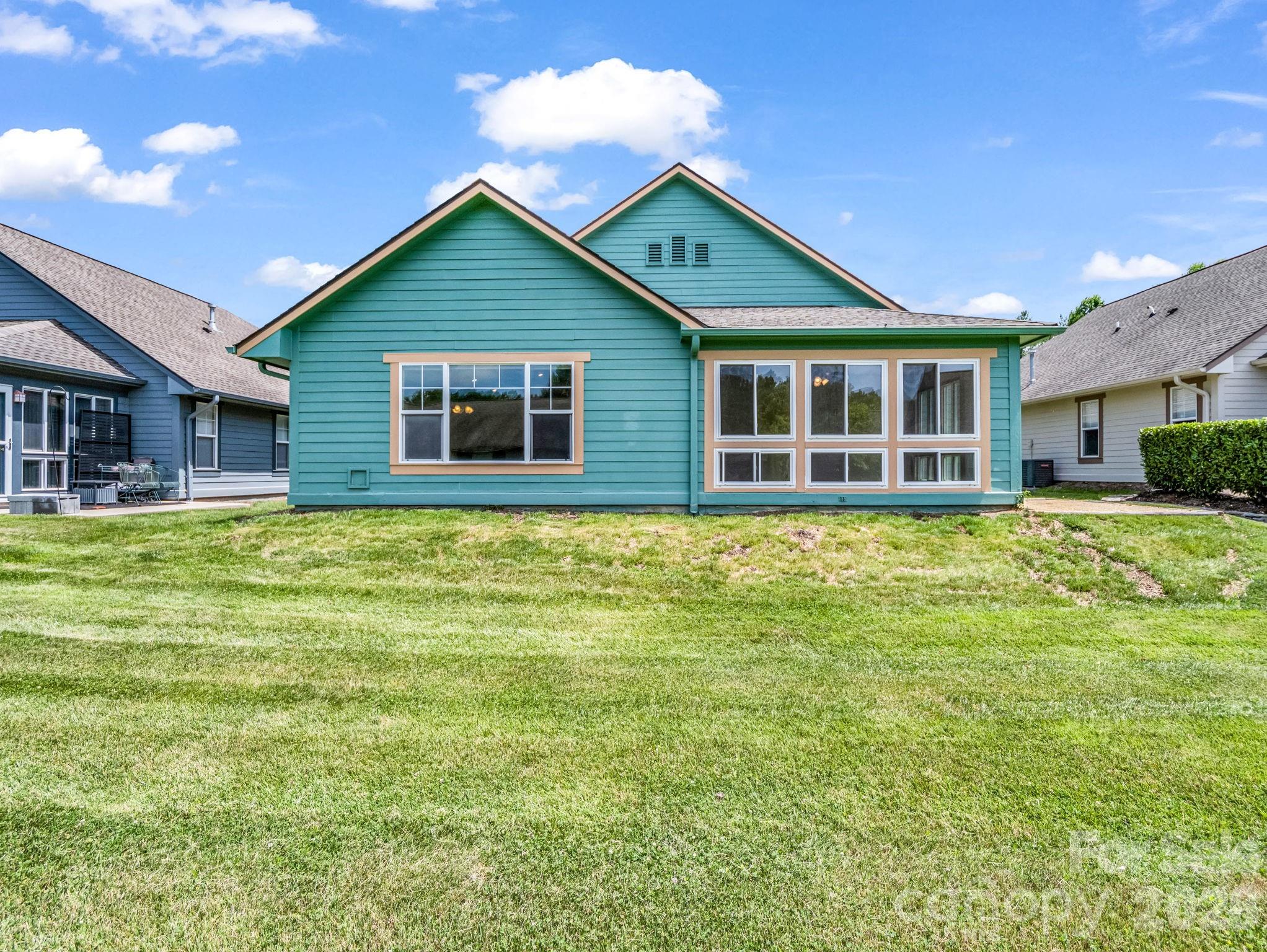 51 Barn Owl Way — Hendersonville