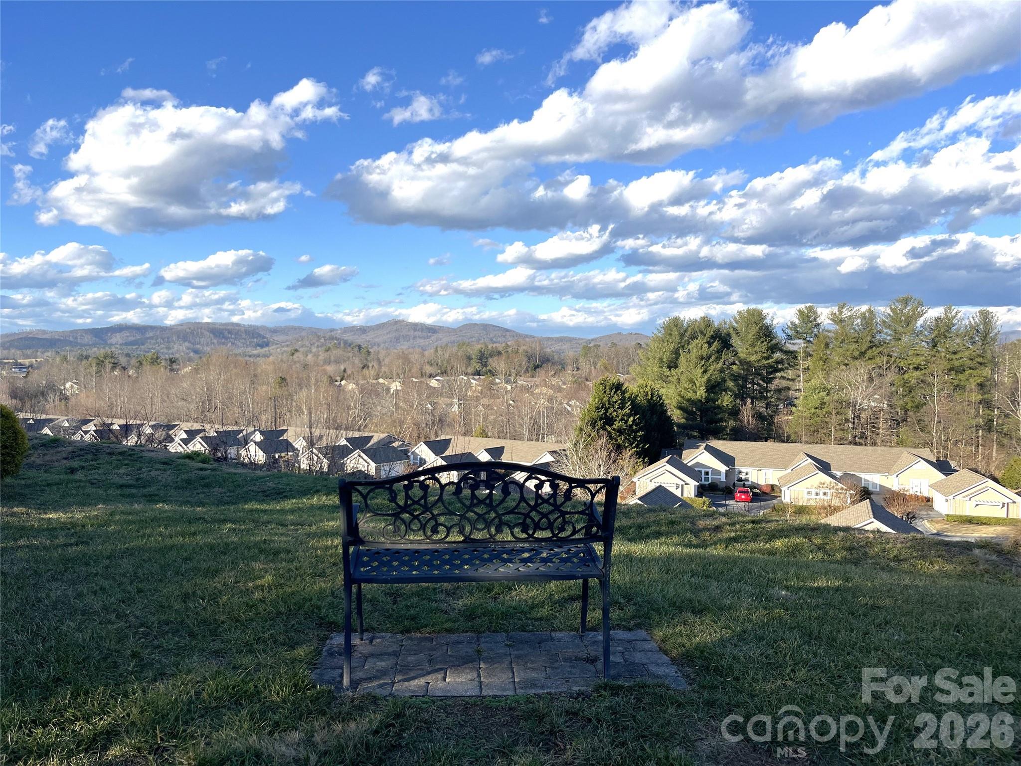 51 Barn Owl Way — Hendersonville