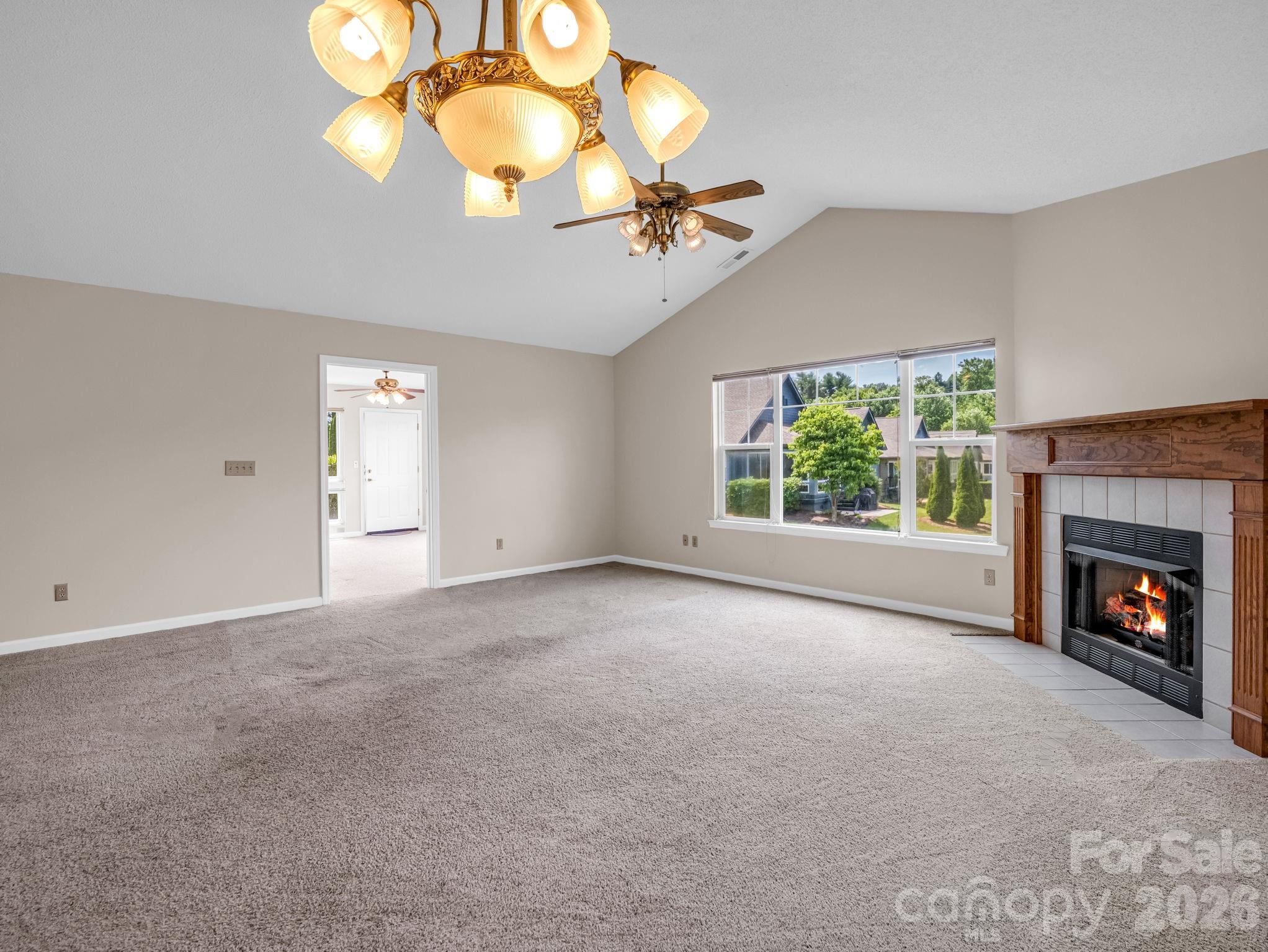 51 Barn Owl Way — Hendersonville