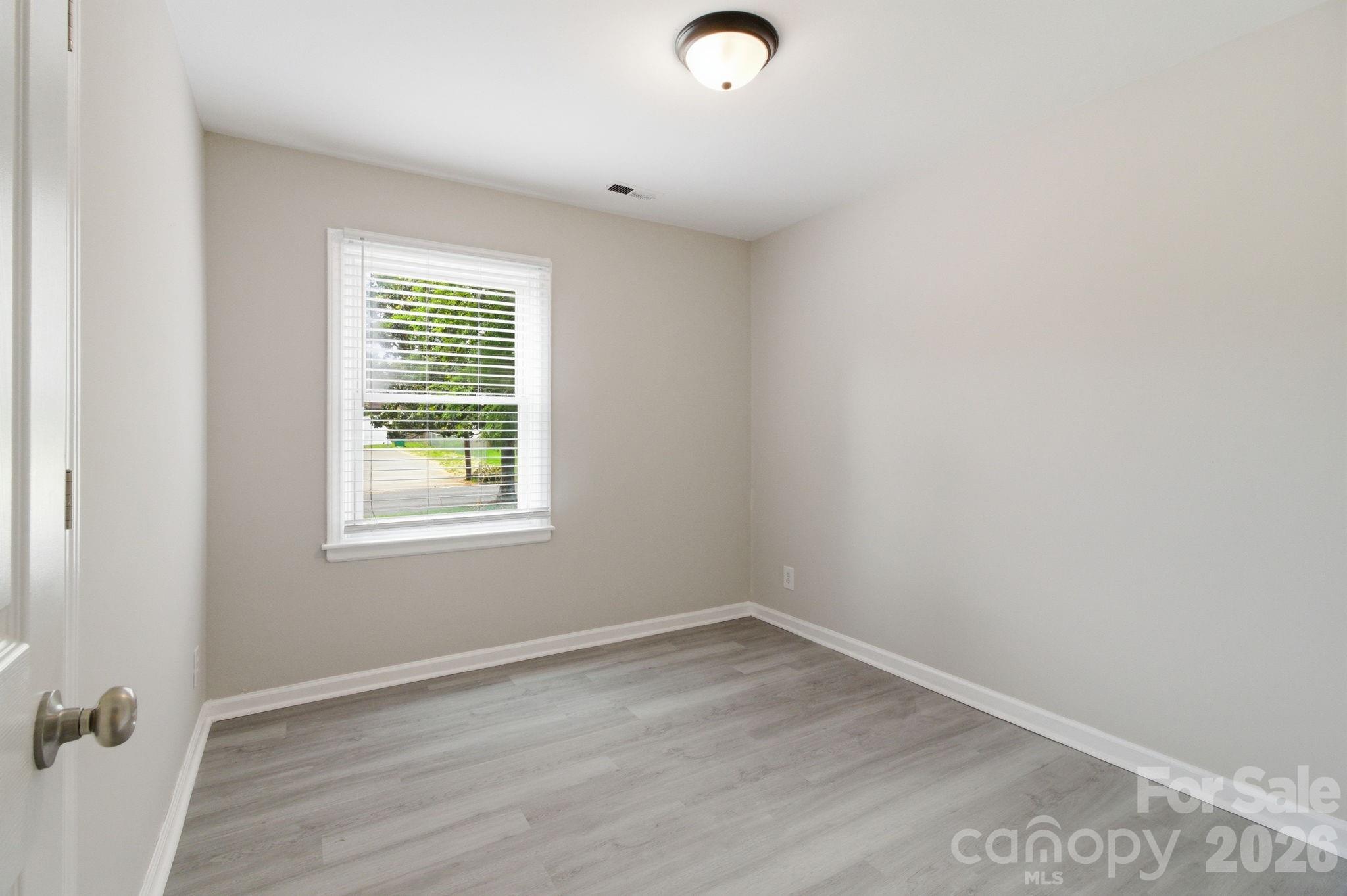 2725 Thornton Road — Charlotte