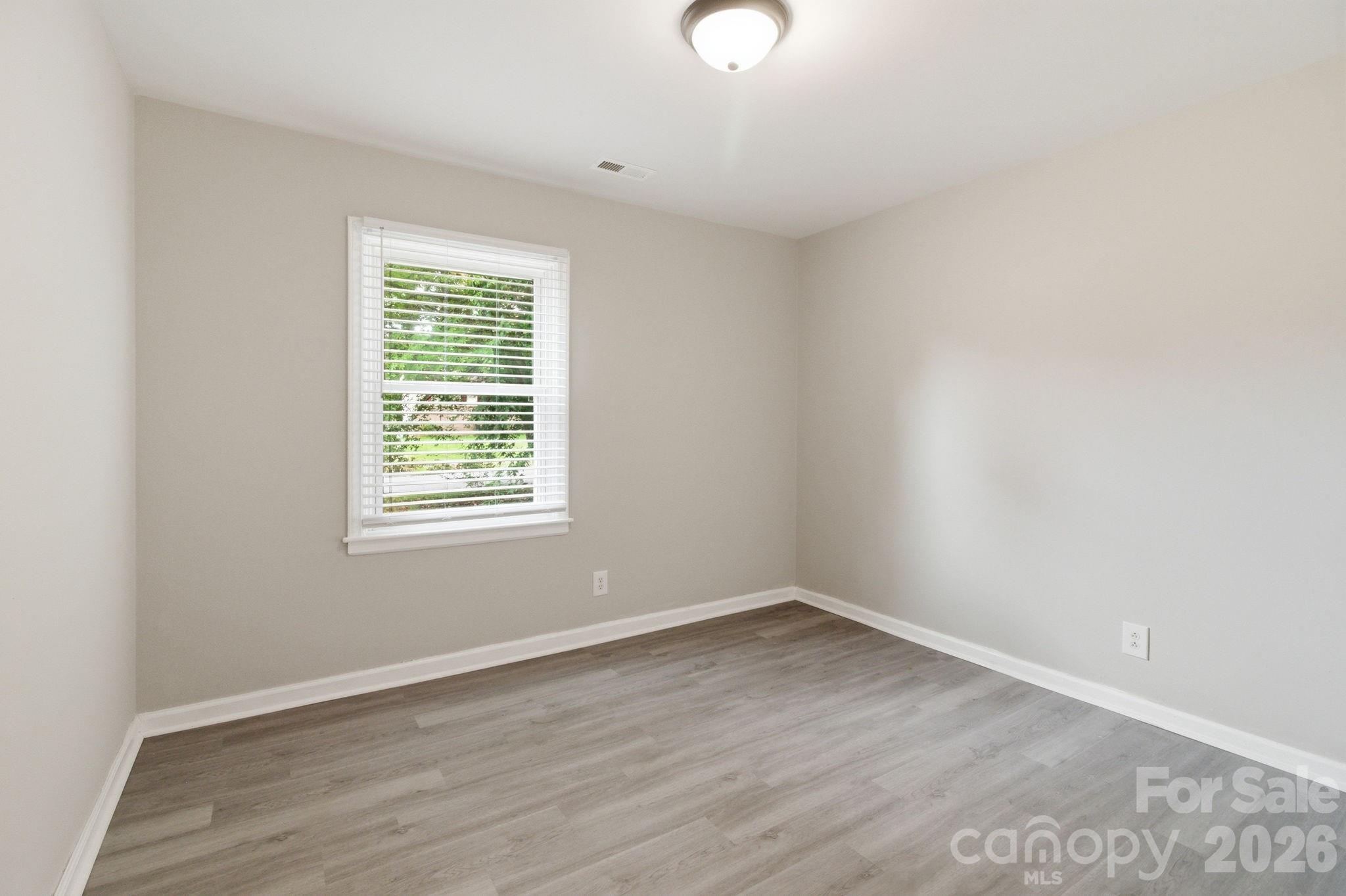 2725 Thornton Road — Charlotte