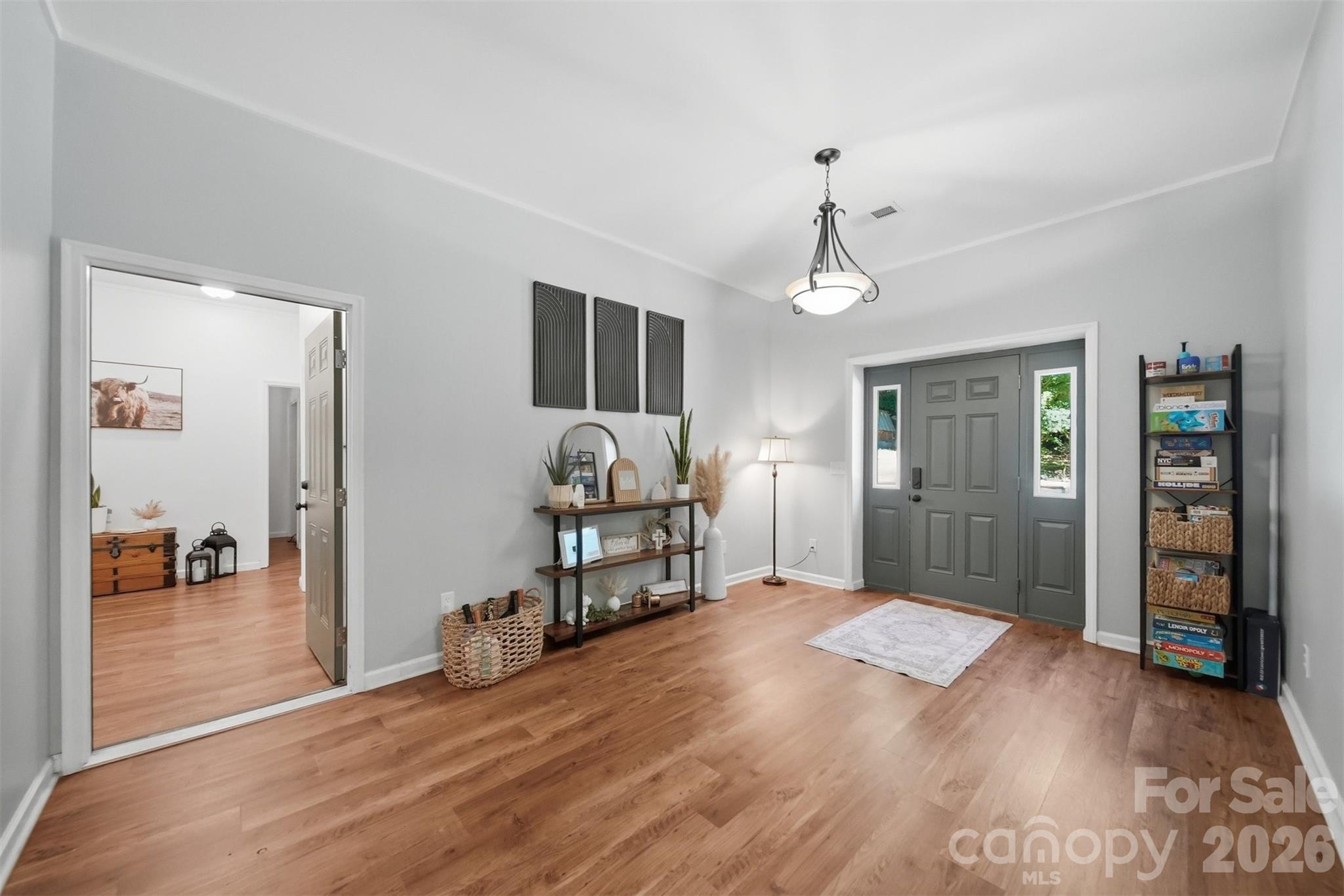 1857 Creekside Place — Lenoir