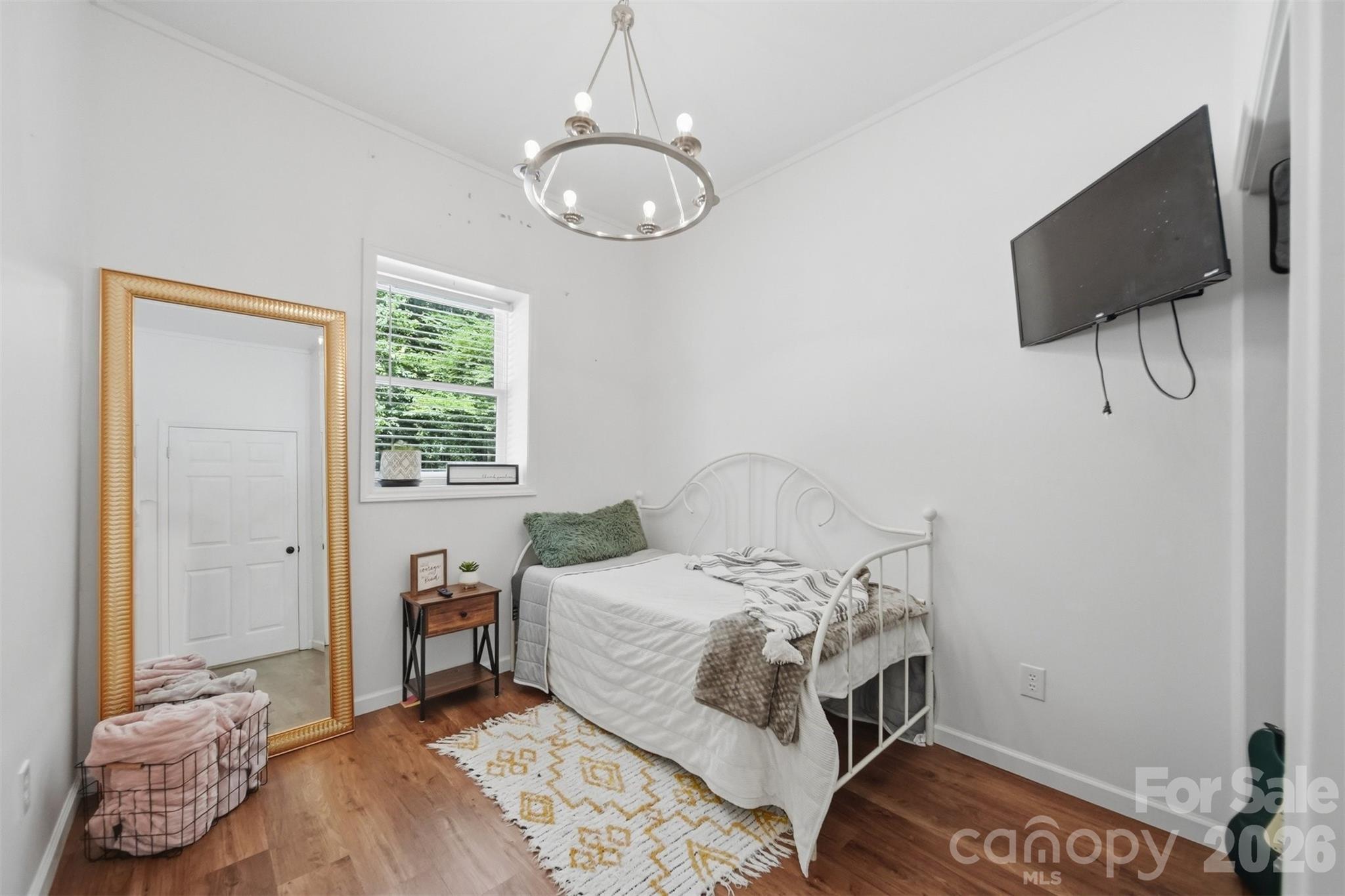 1857 Creekside Place — Lenoir