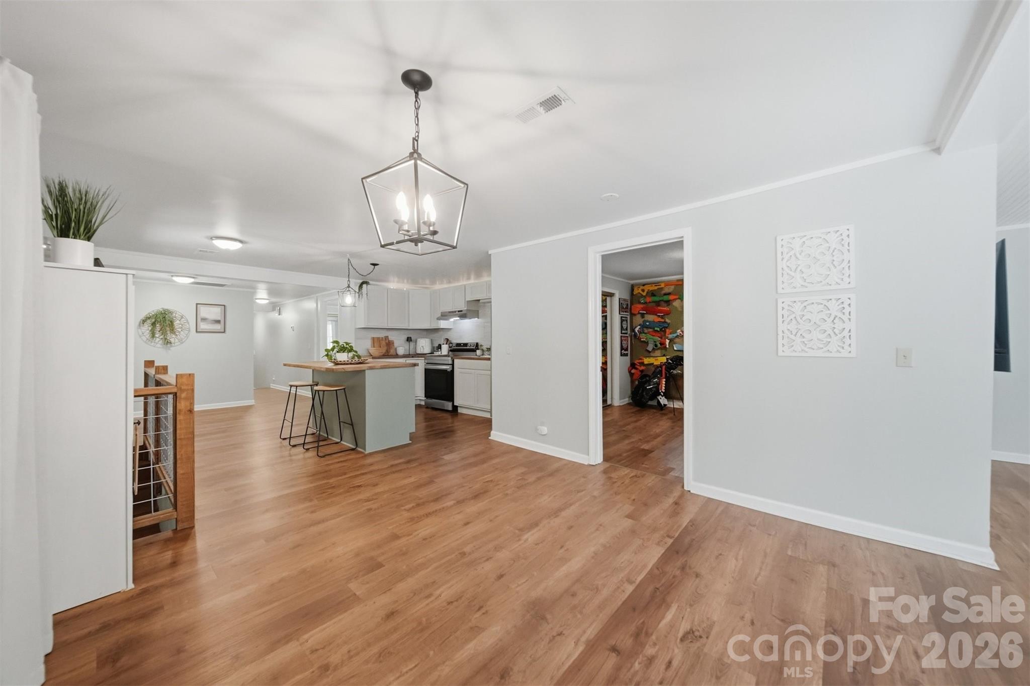1857 Creekside Place — Lenoir