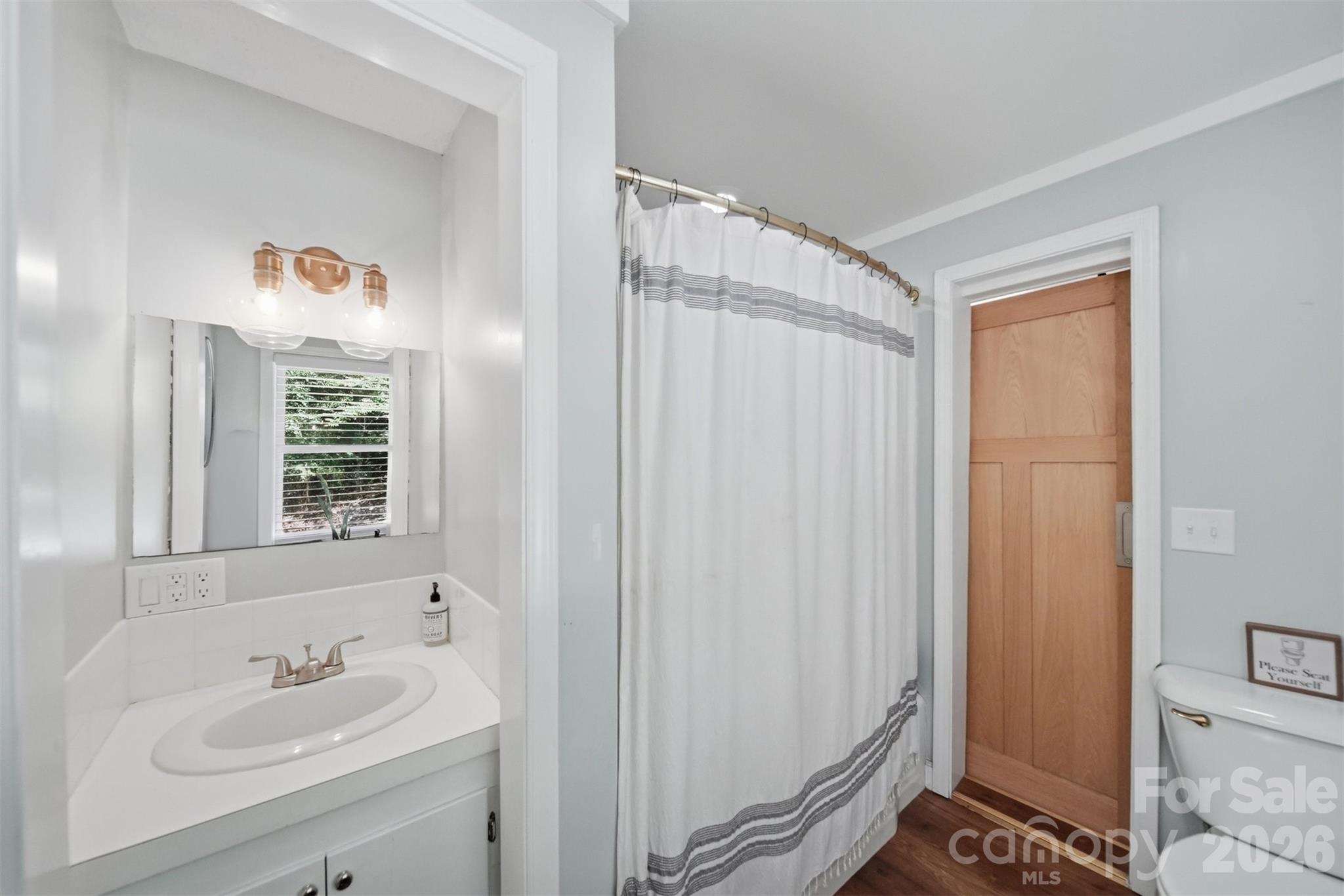 1857 Creekside Place — Lenoir