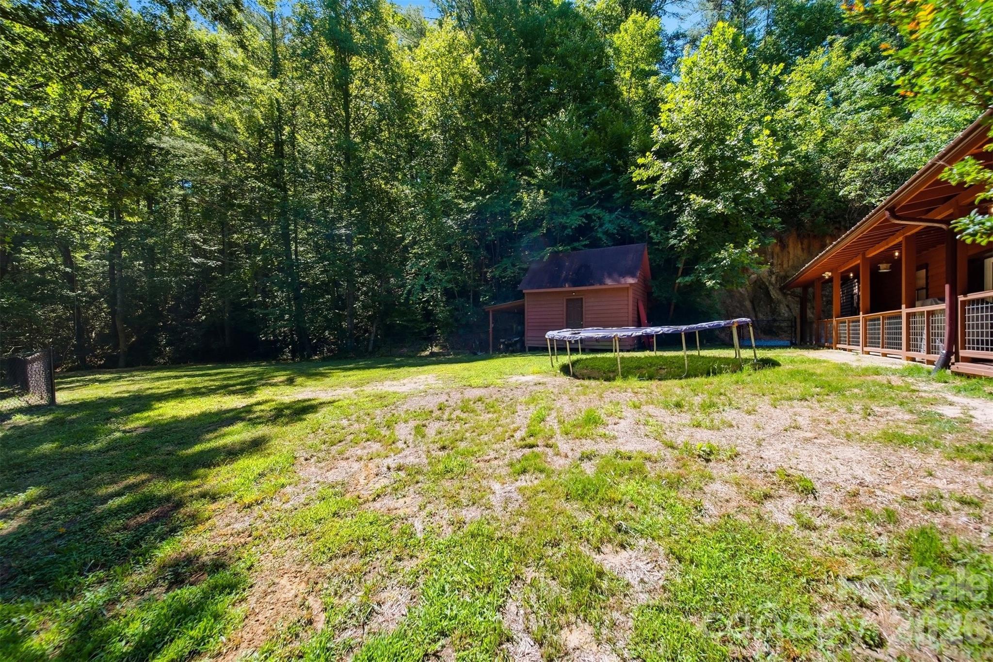 1857 Creekside Place — Lenoir