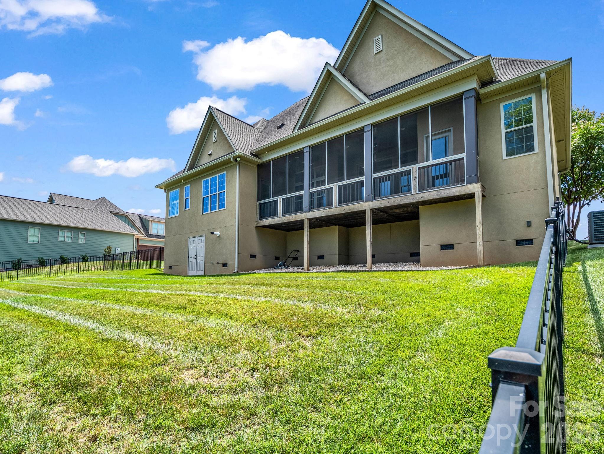 113 Deer Brook Drive — Shelby