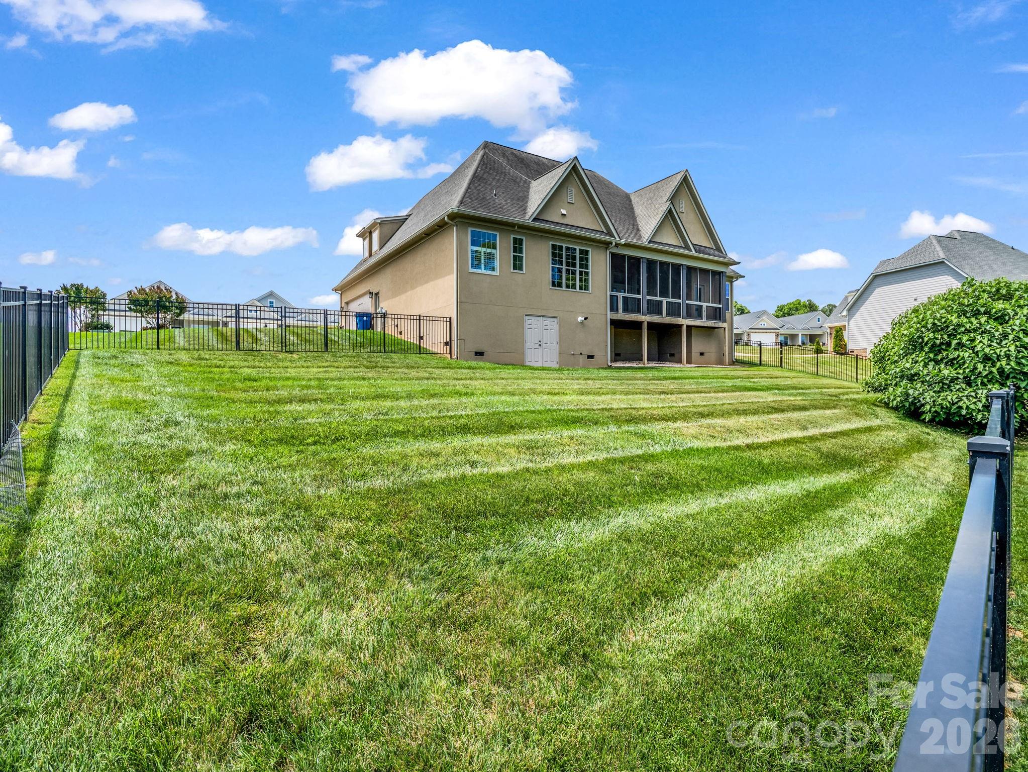 113 Deer Brook Drive — Shelby