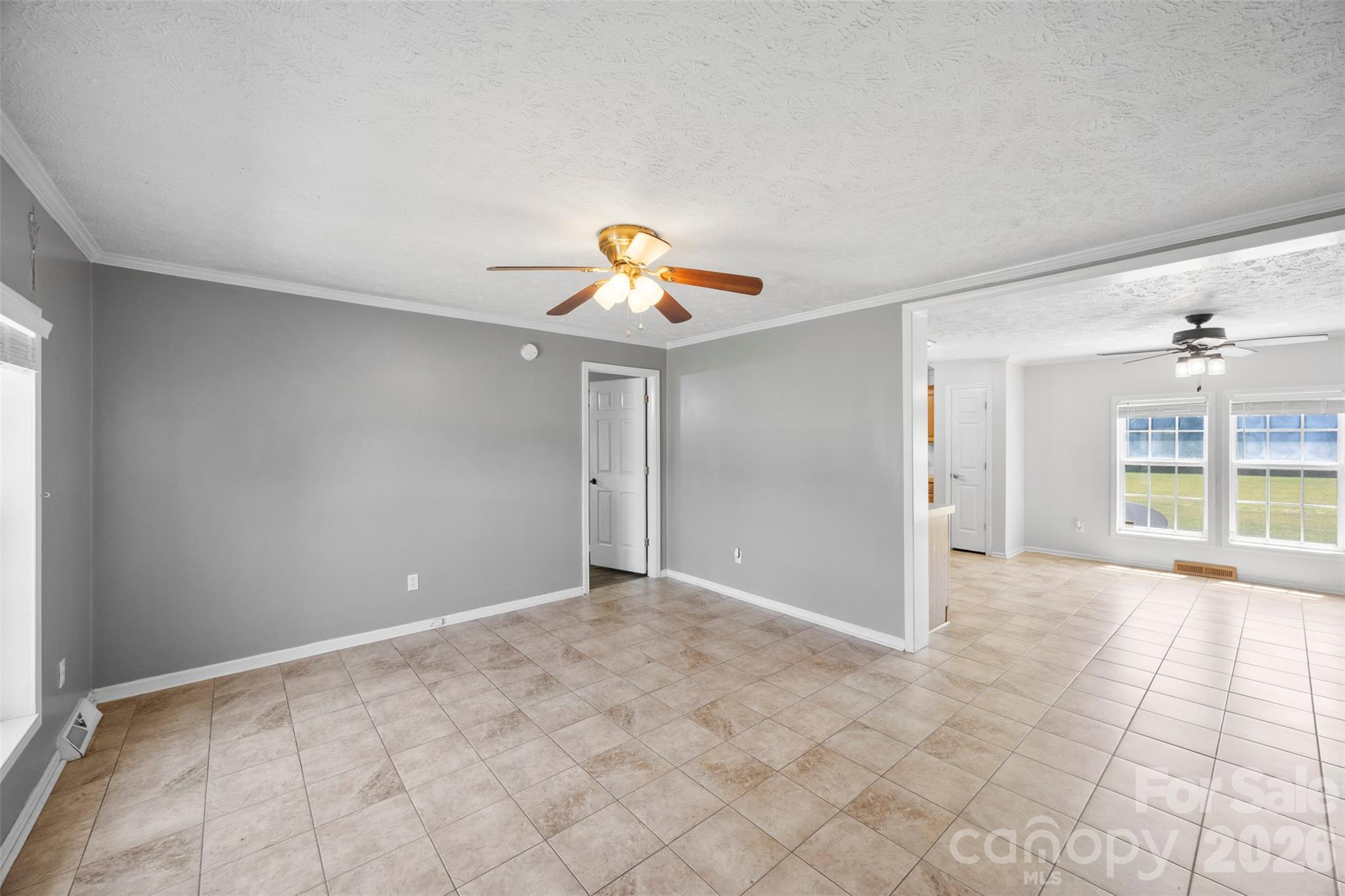 40047 Old Salisbury Road — New London
