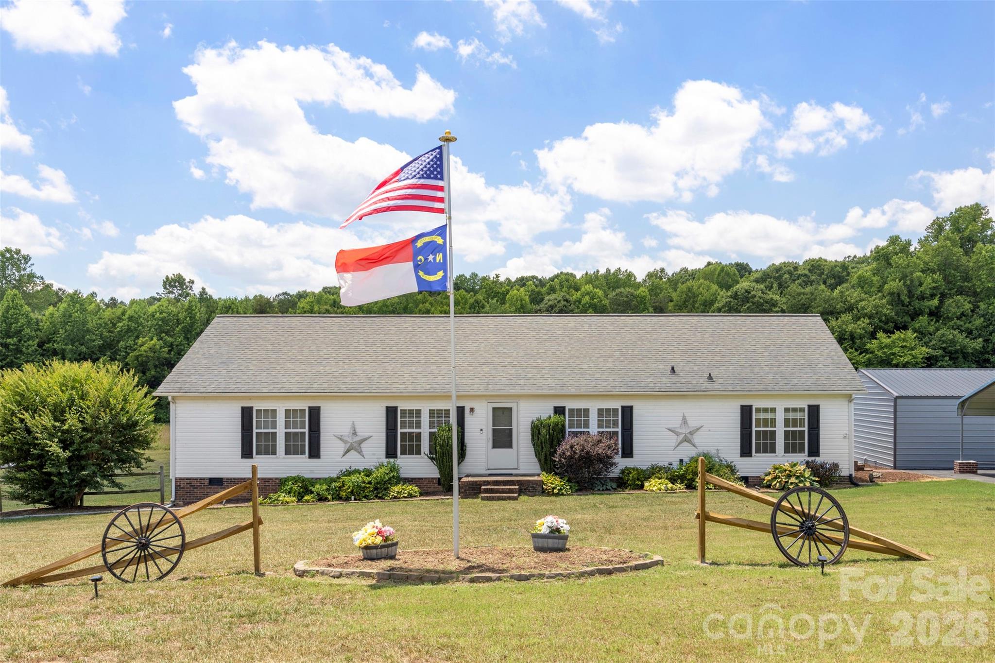 40047 Old Salisbury Road — New London