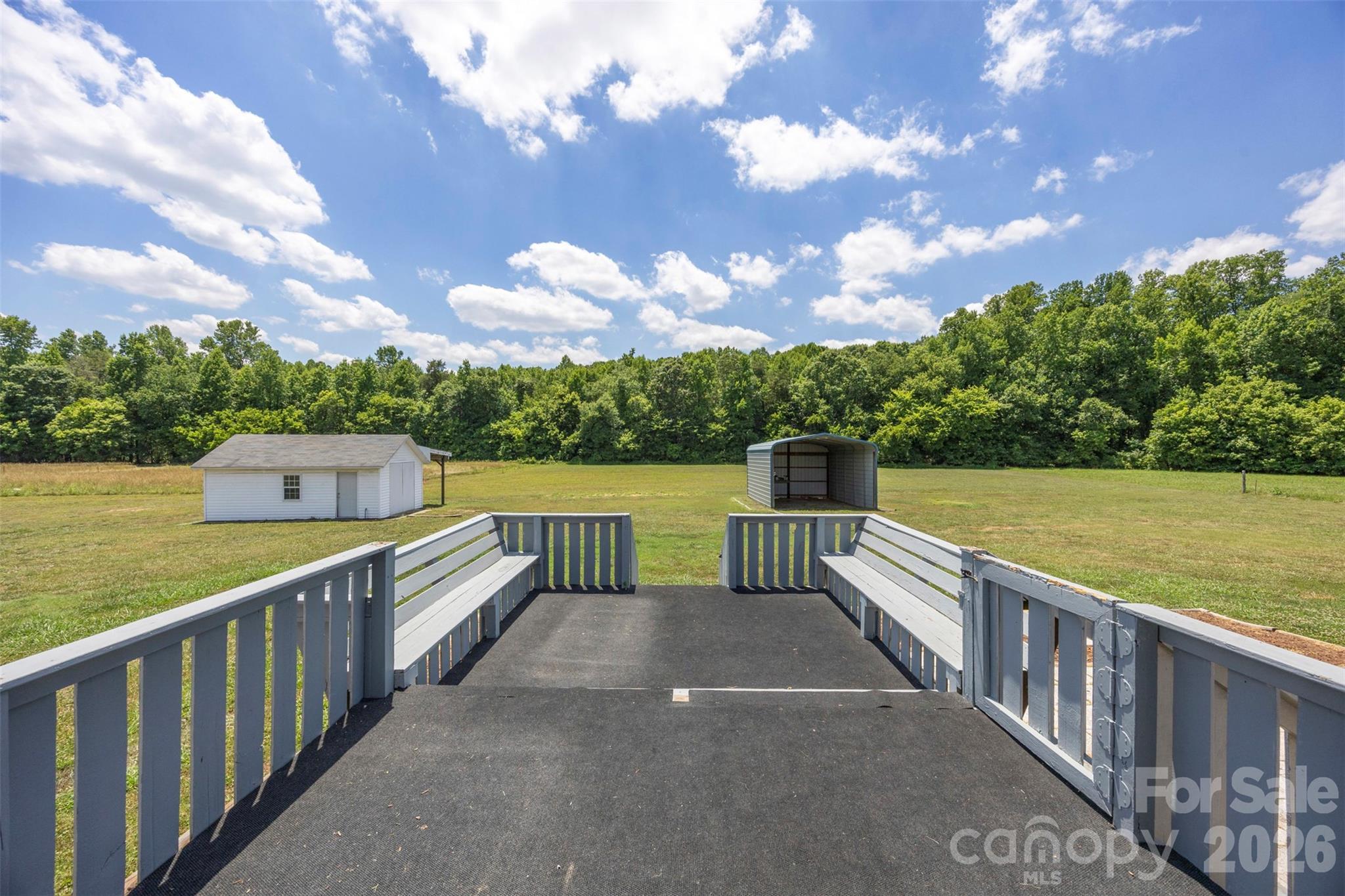 40047 Old Salisbury Road — New London