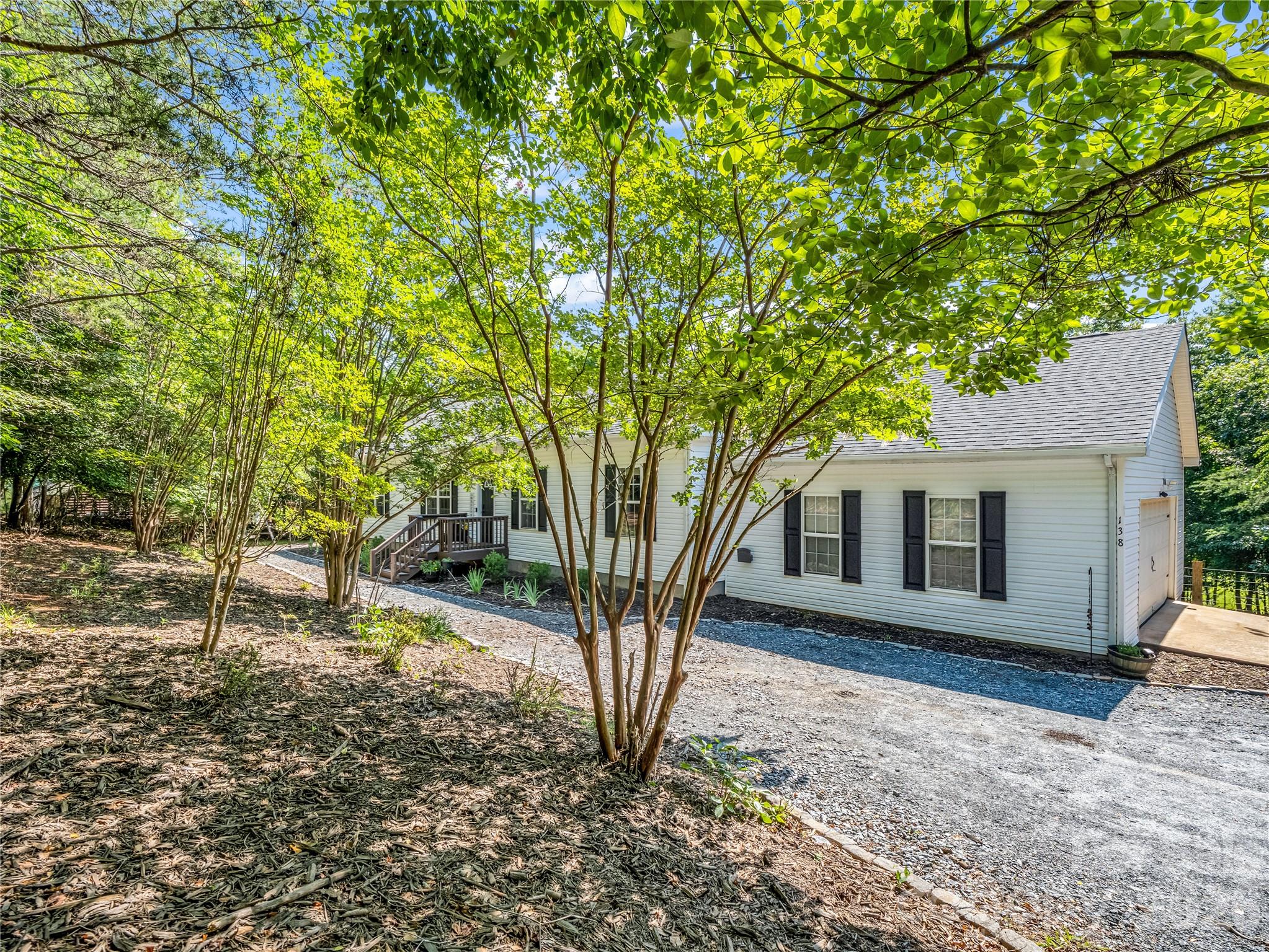 138 Elliott Lane — Rutherfordton