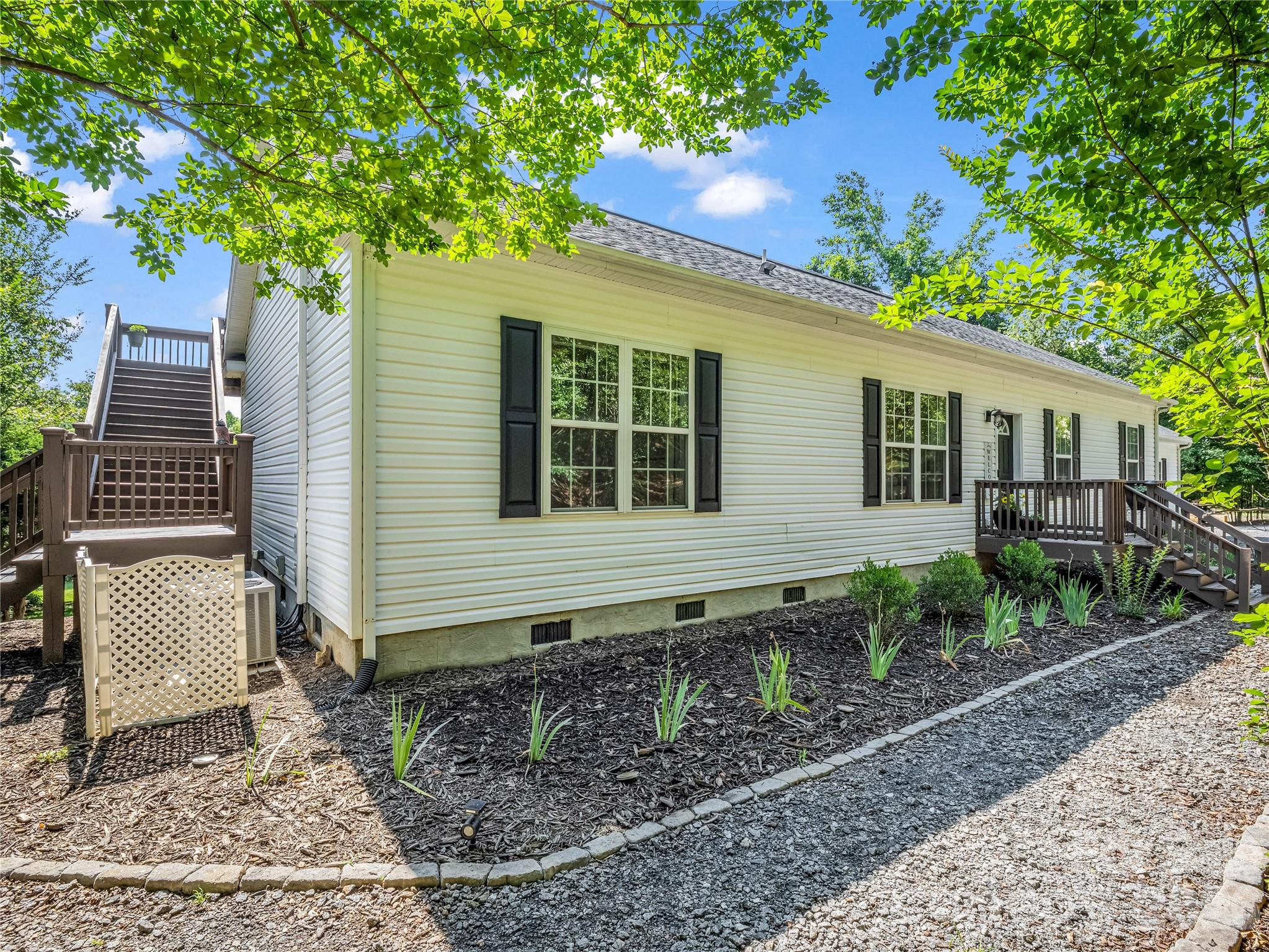 138 Elliott Lane — Rutherfordton