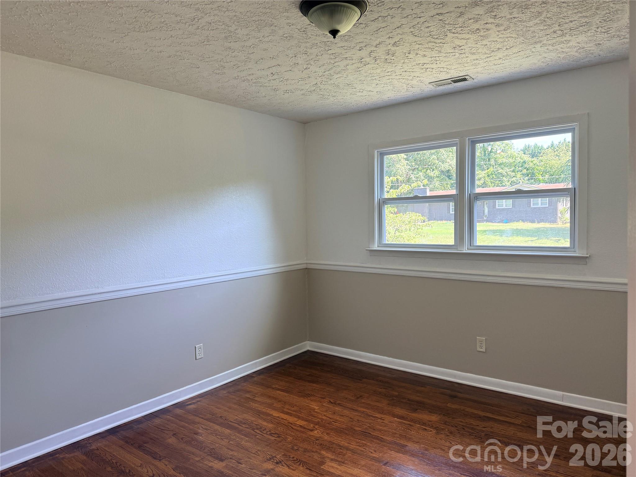 267 Hoopaugh Avenue — Ellenboro