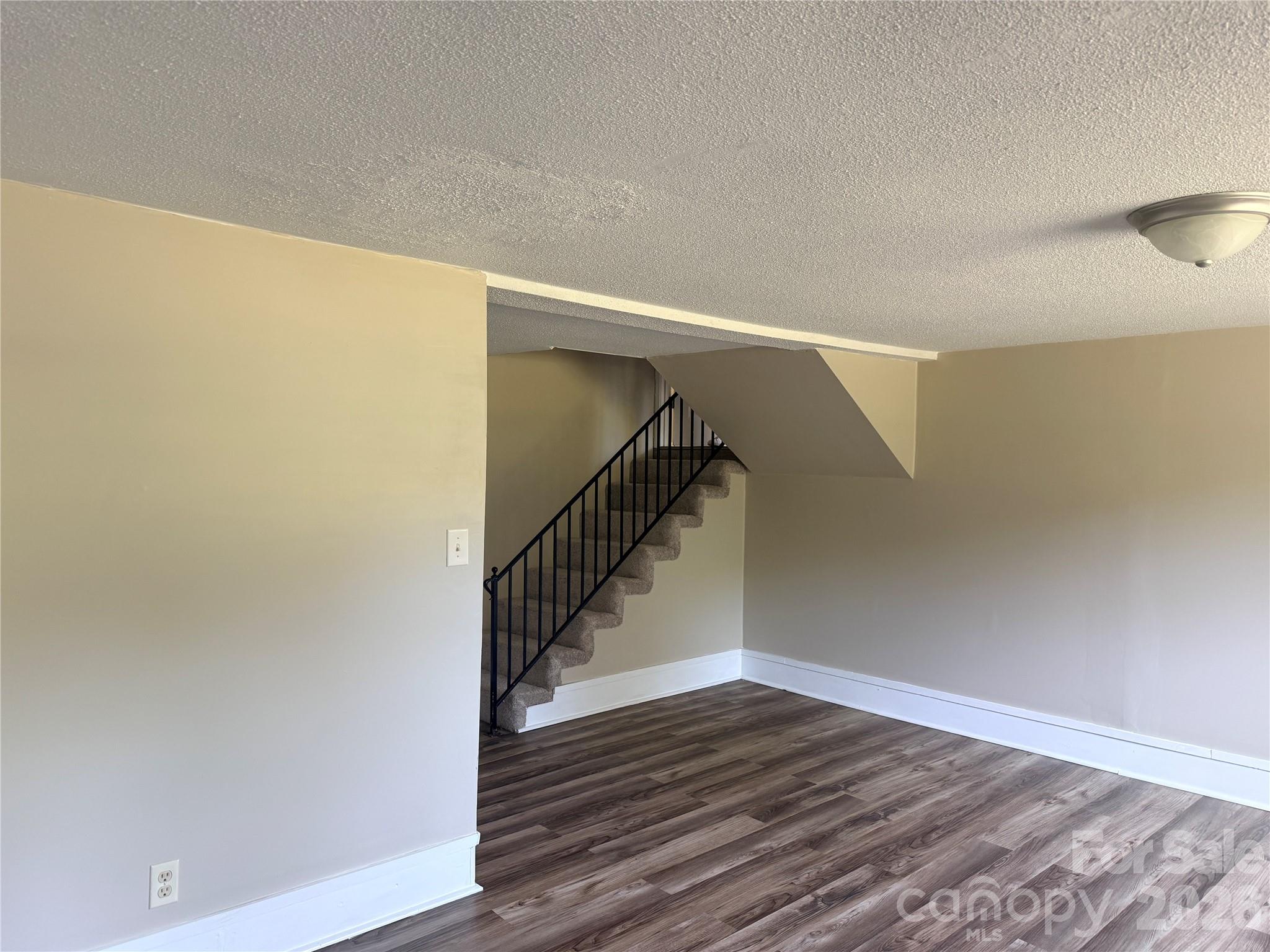 267 Hoopaugh Avenue — Ellenboro