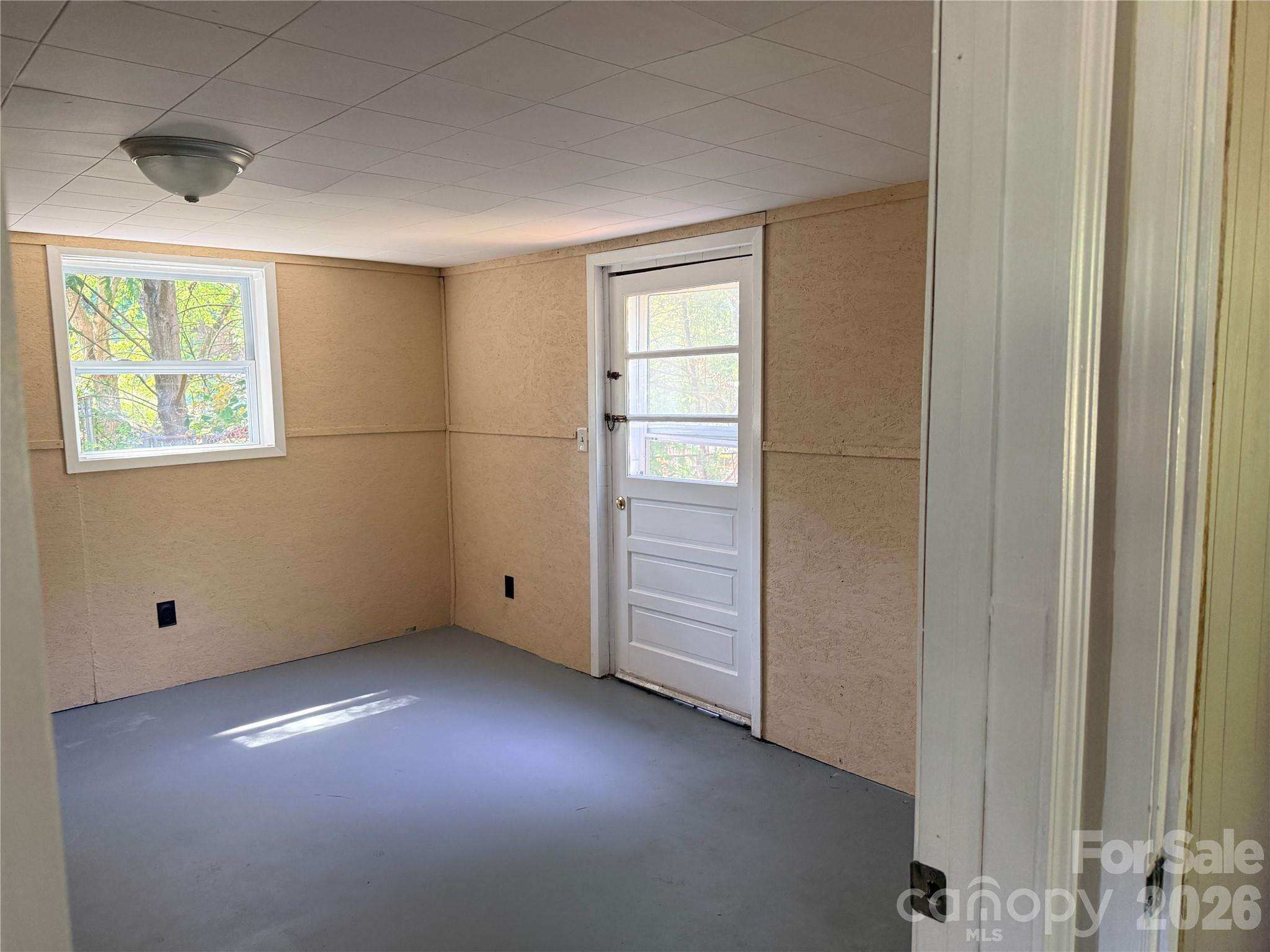 267 Hoopaugh Avenue — Ellenboro