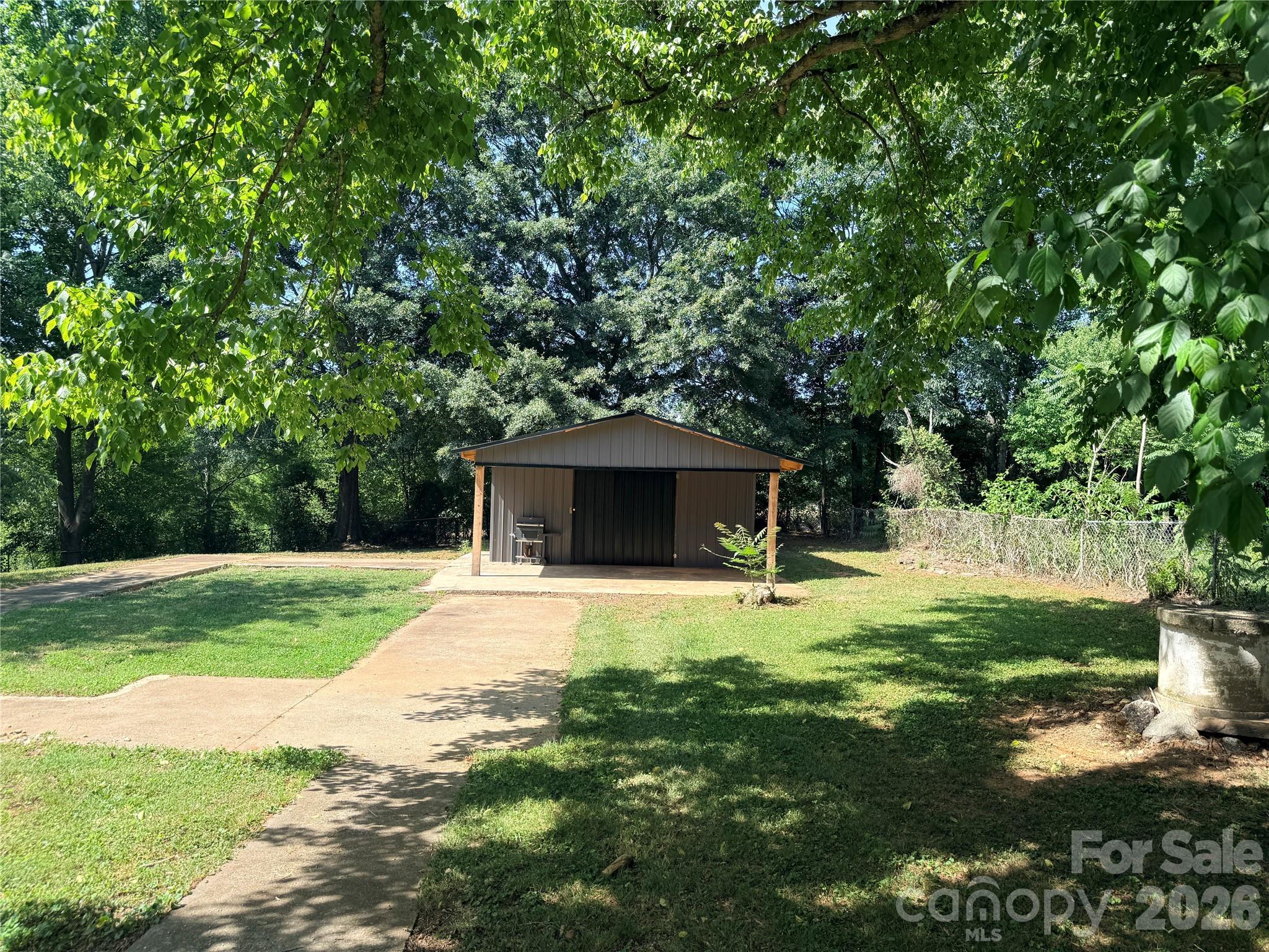 267 Hoopaugh Avenue — Ellenboro