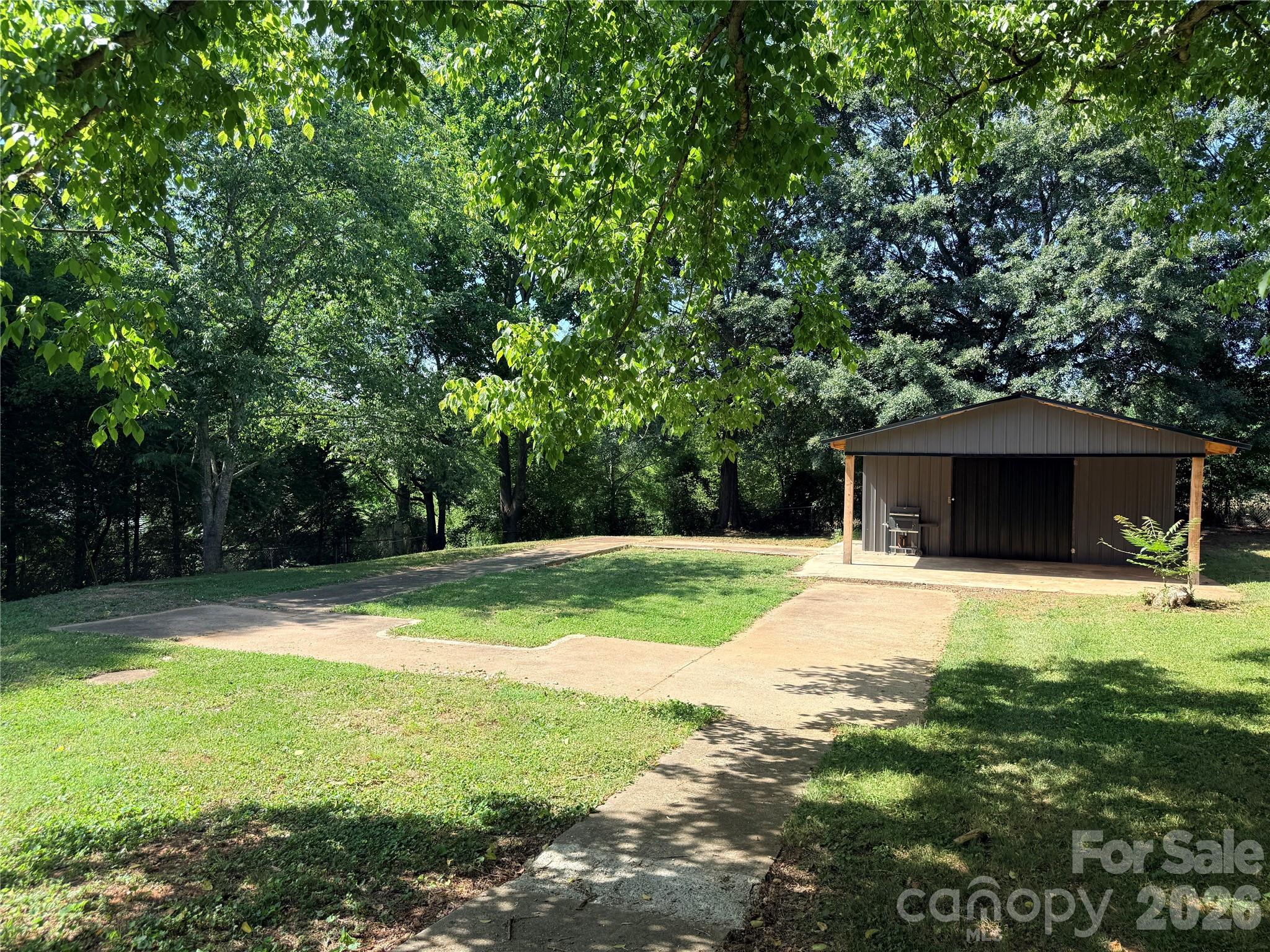 267 Hoopaugh Avenue — Ellenboro
