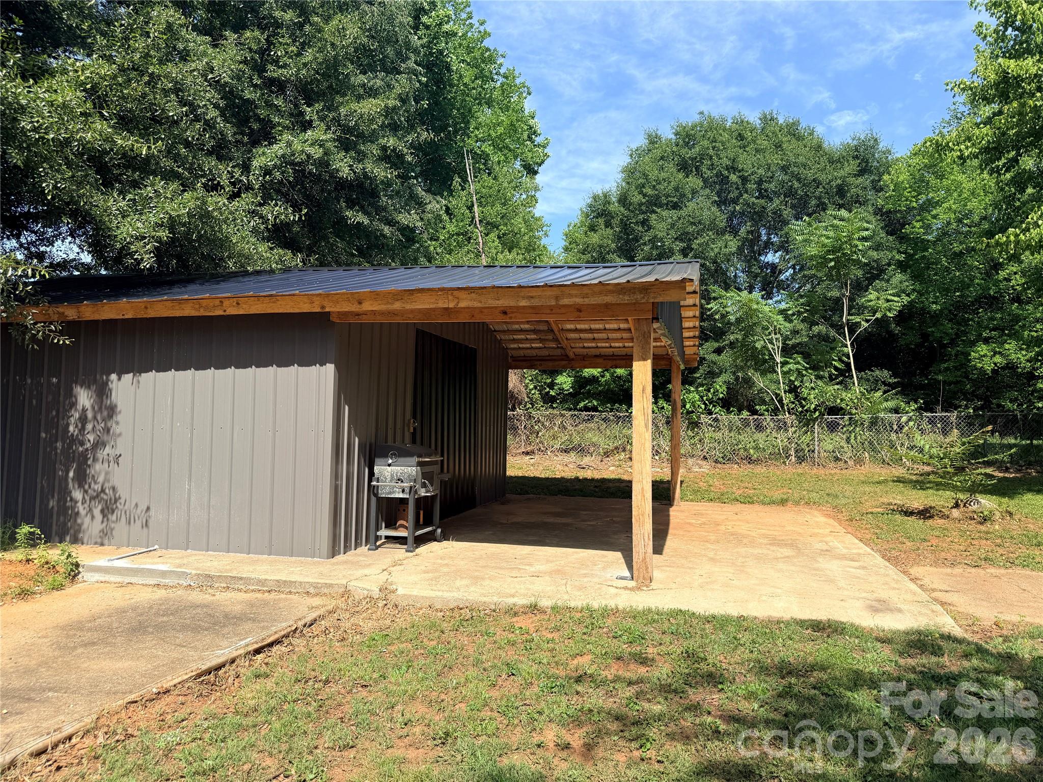 267 Hoopaugh Avenue — Ellenboro