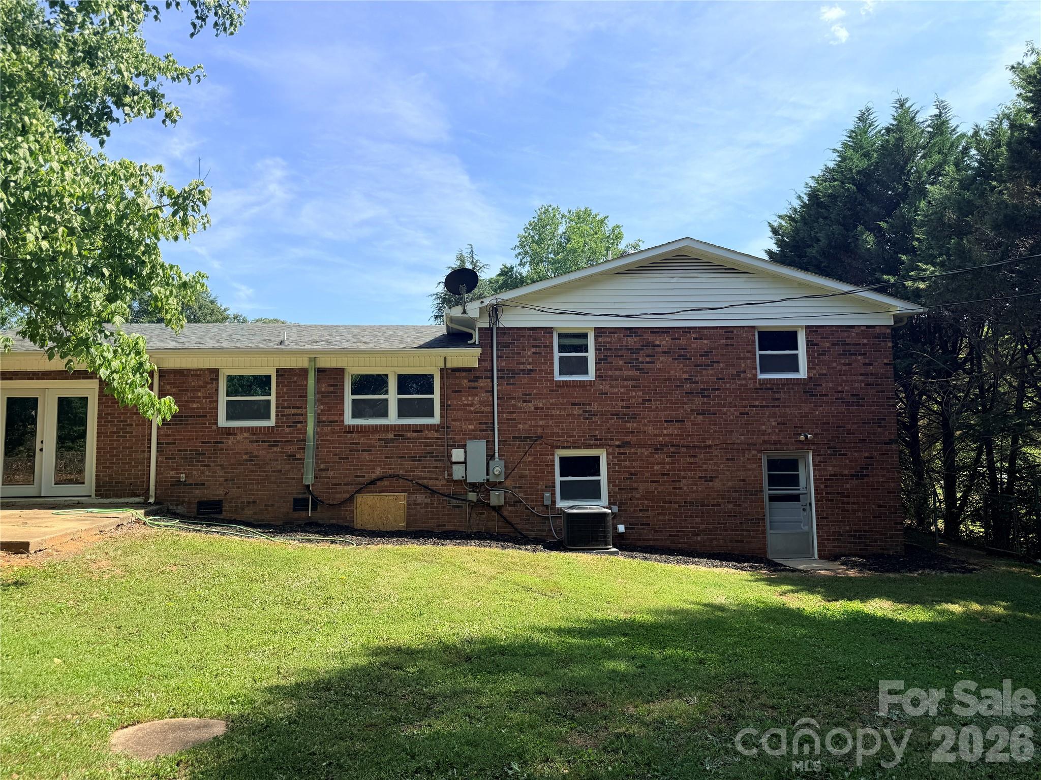267 Hoopaugh Avenue — Ellenboro