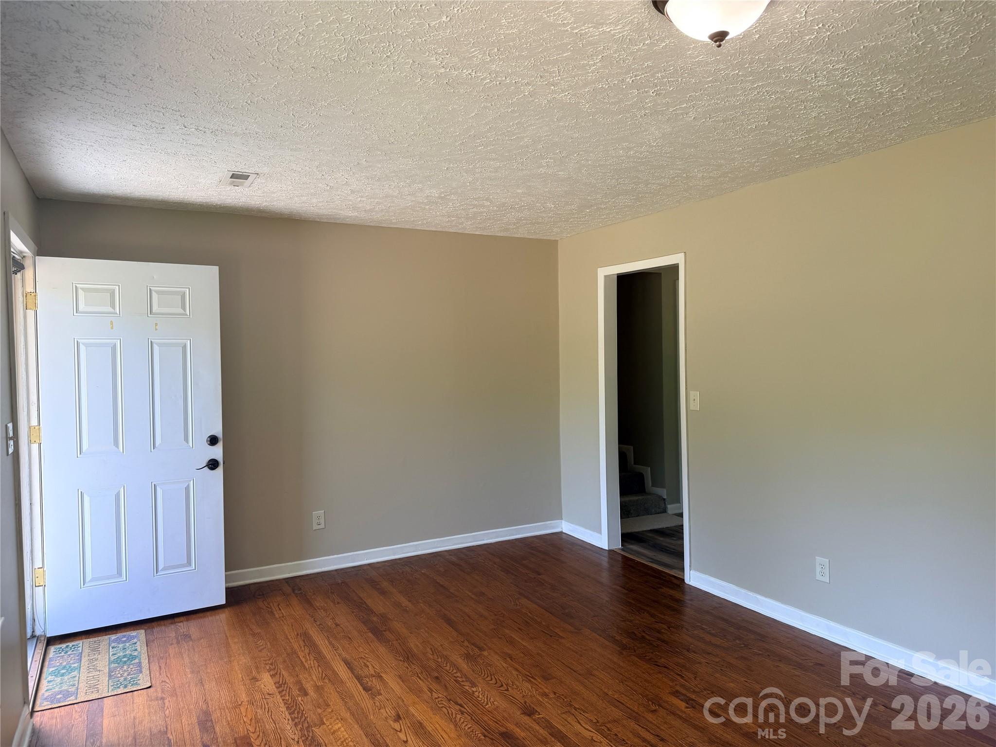 267 Hoopaugh Avenue — Ellenboro