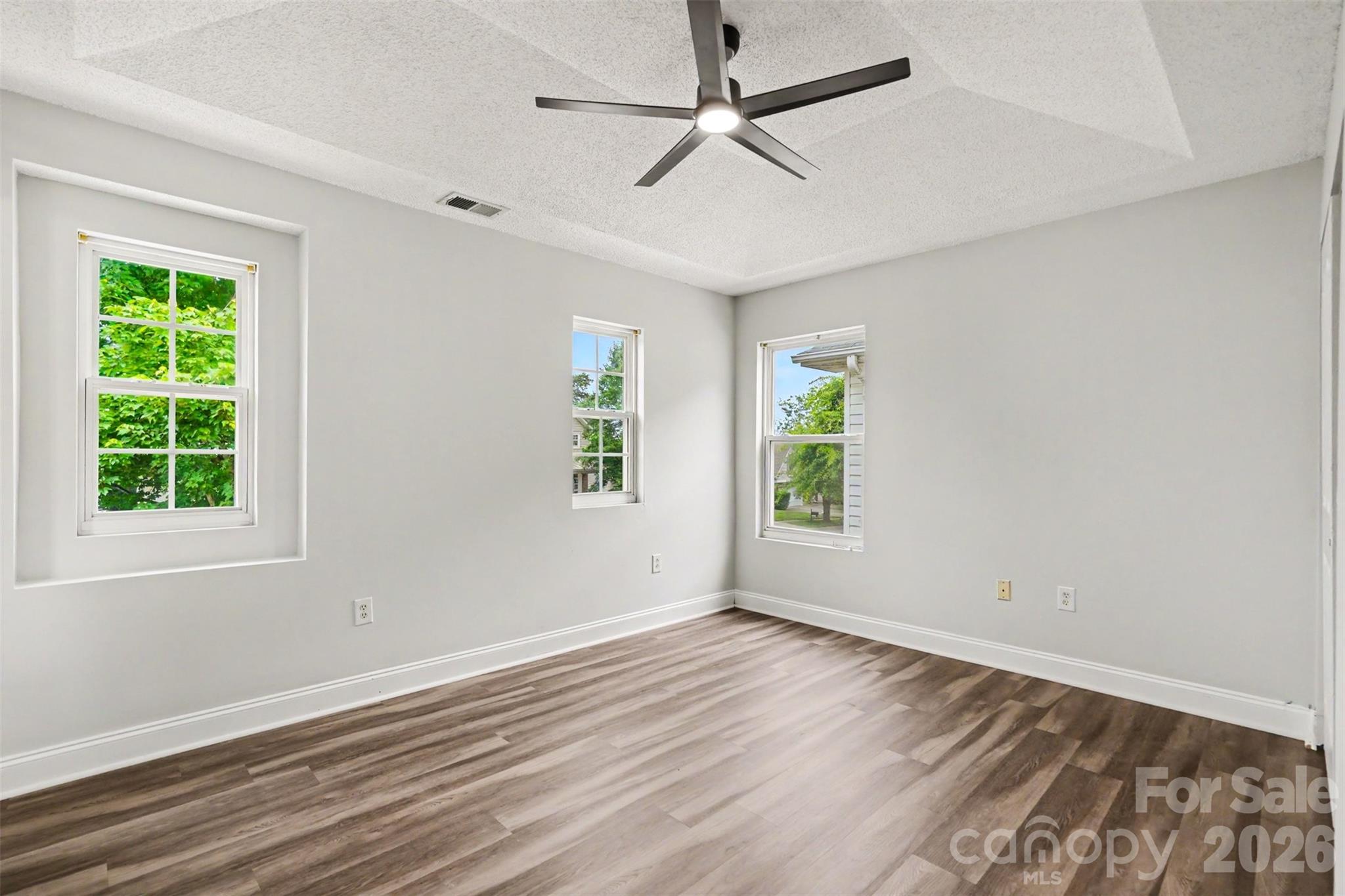 6010 Raisin Tree Lane — Charlotte