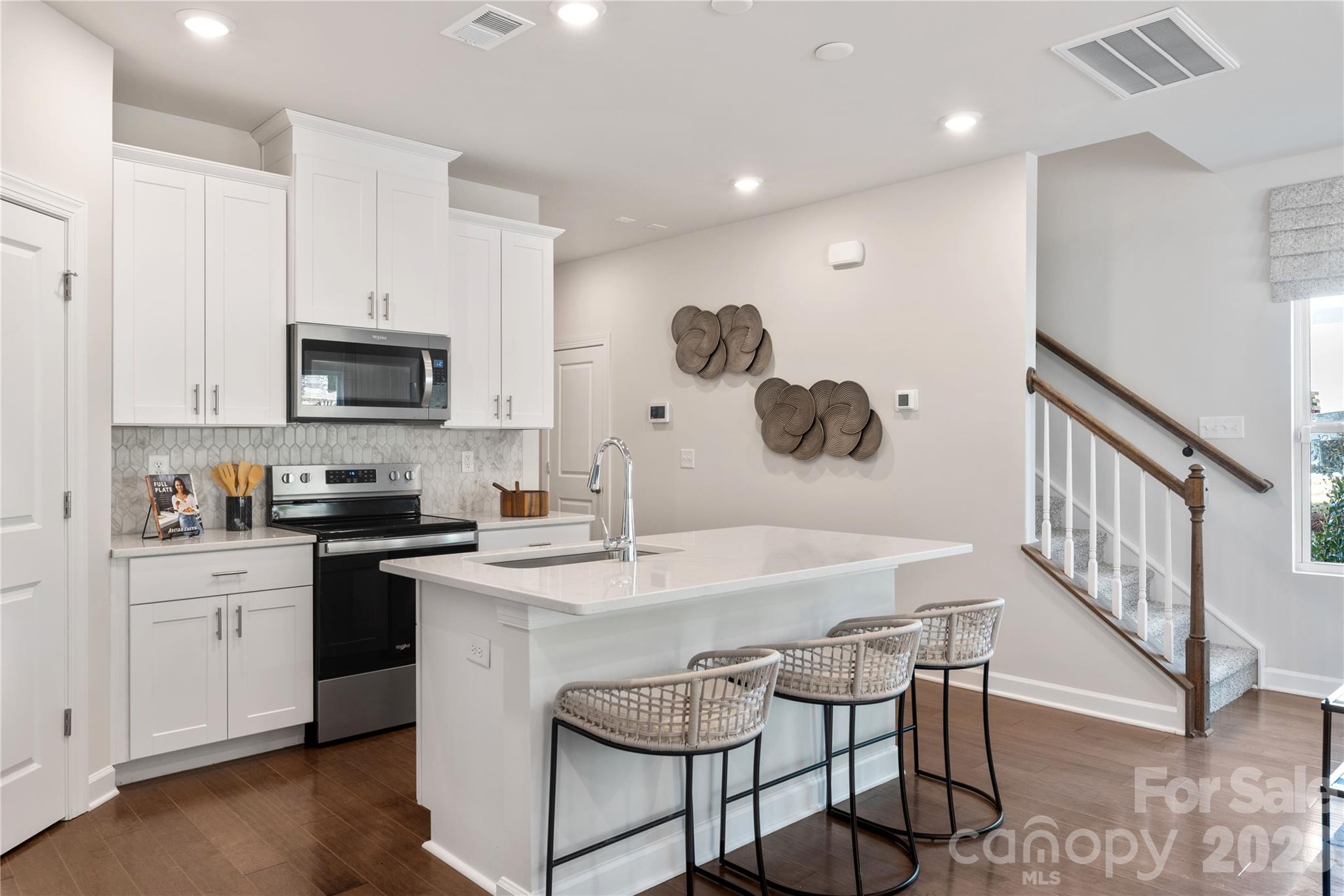 9017 Foggy Brook Court — Charlotte