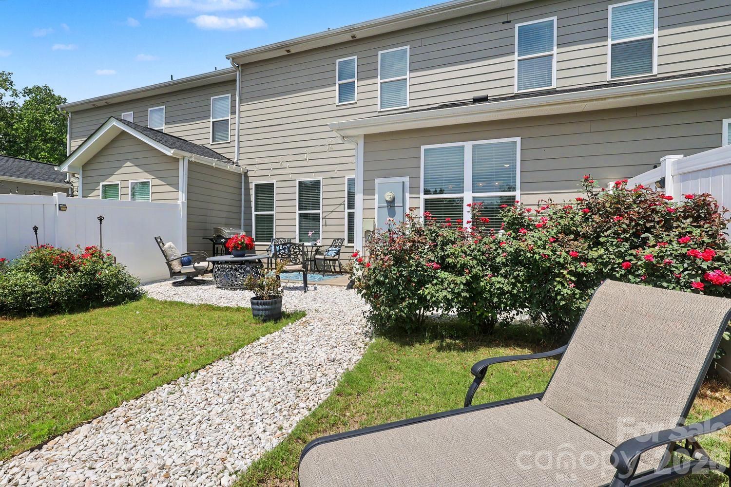 5023 American Bittern Lane — Charlotte