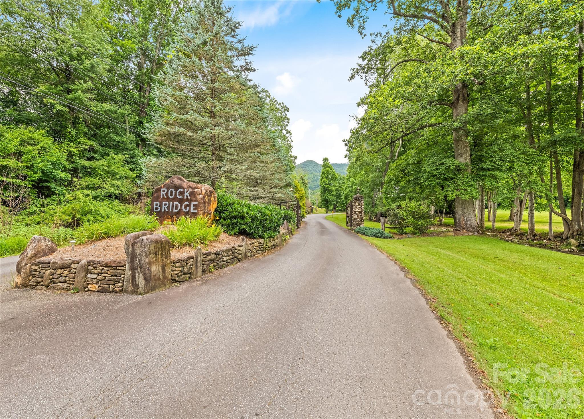 85 Garnet Spring Lane — Waynesville