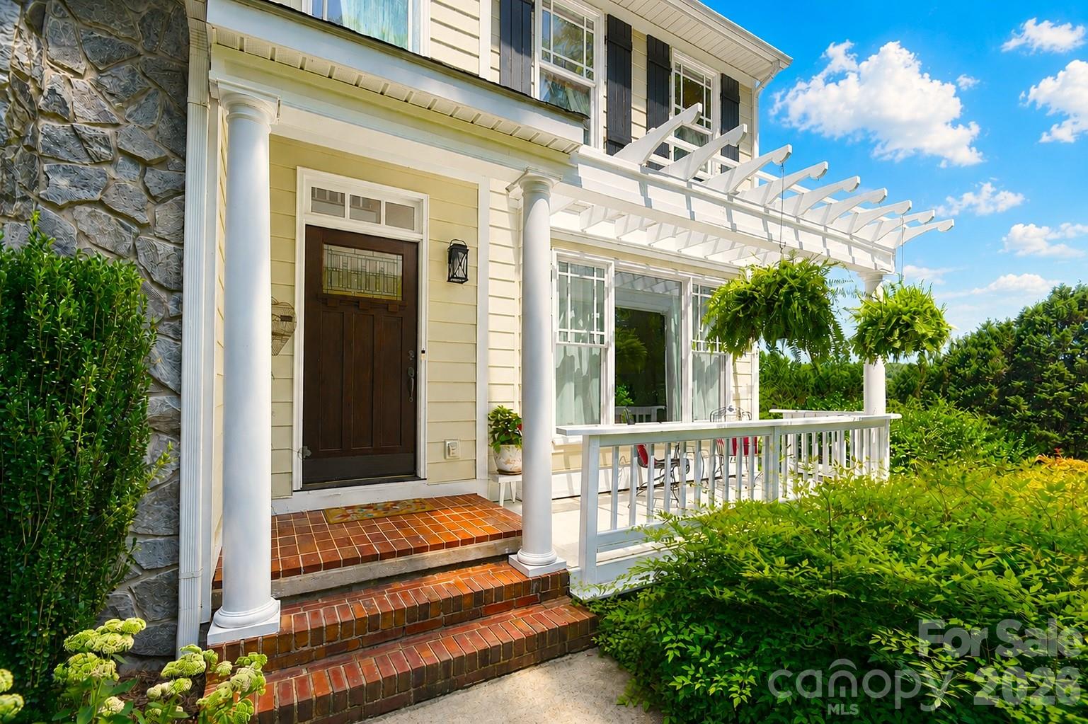127 Vista Drive — Davidson