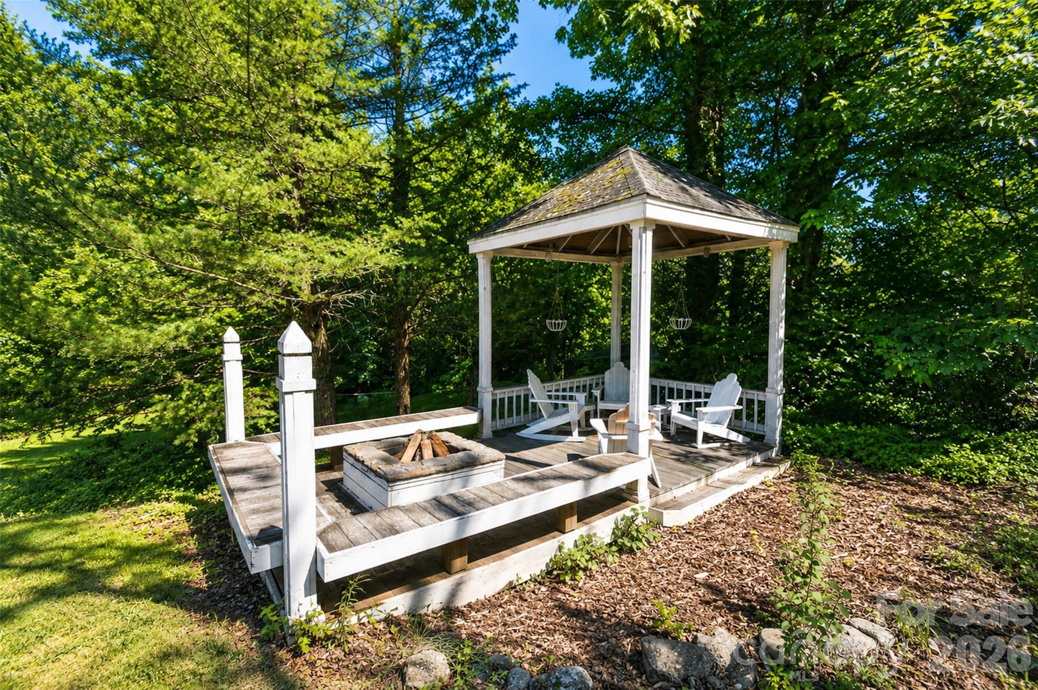 127 Vista Drive — Davidson