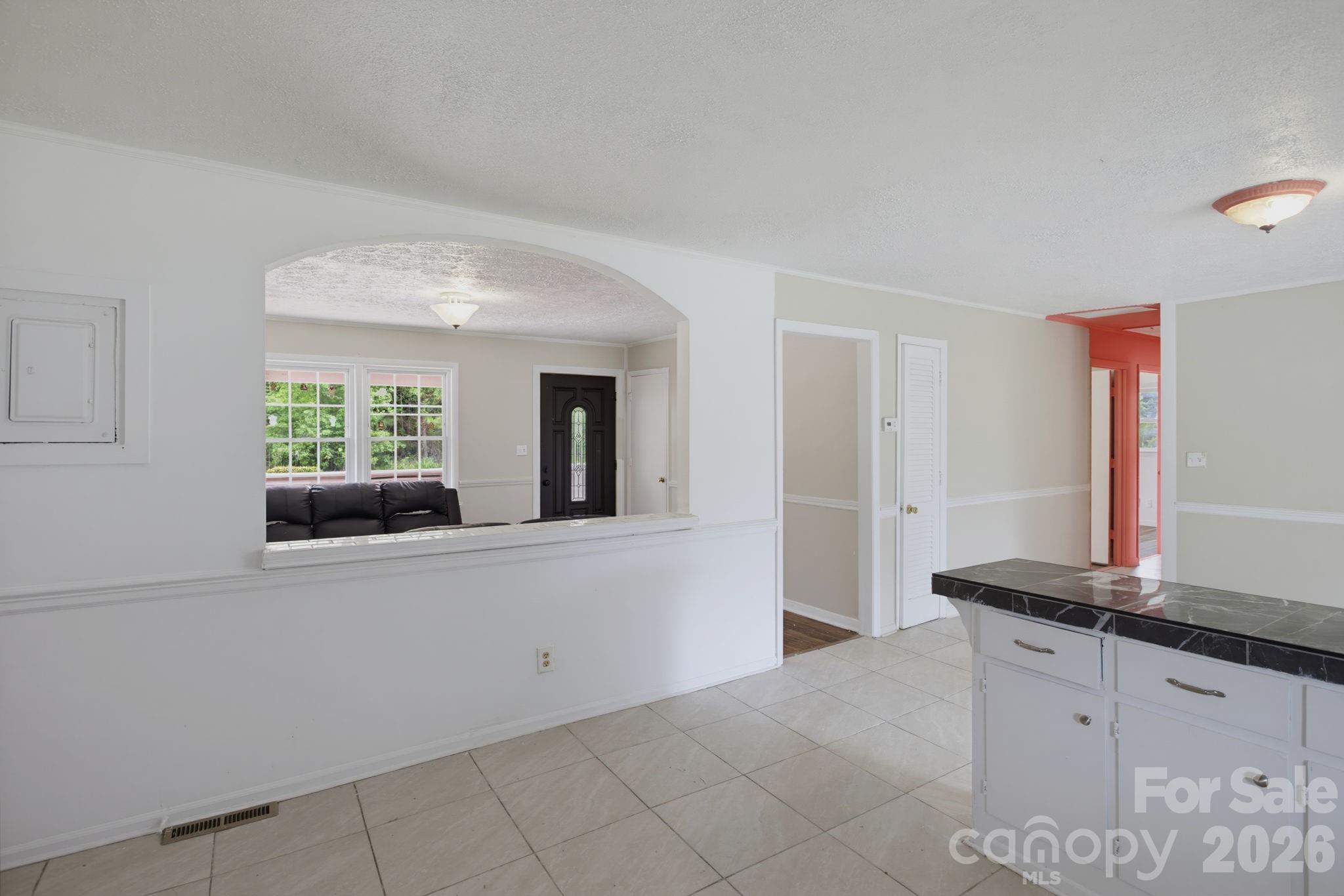 149 Dobbins Street — Wallace