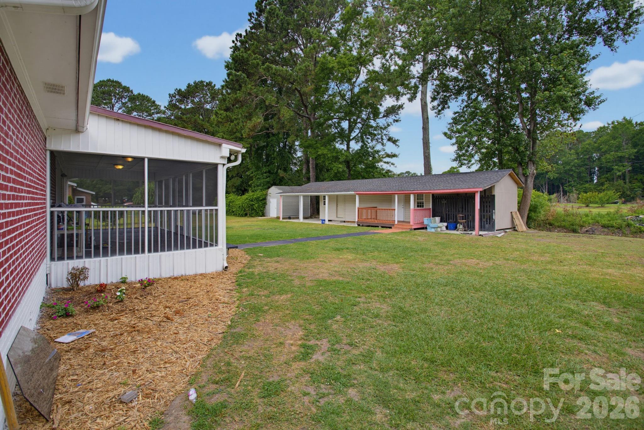 149 Dobbins Street — Wallace