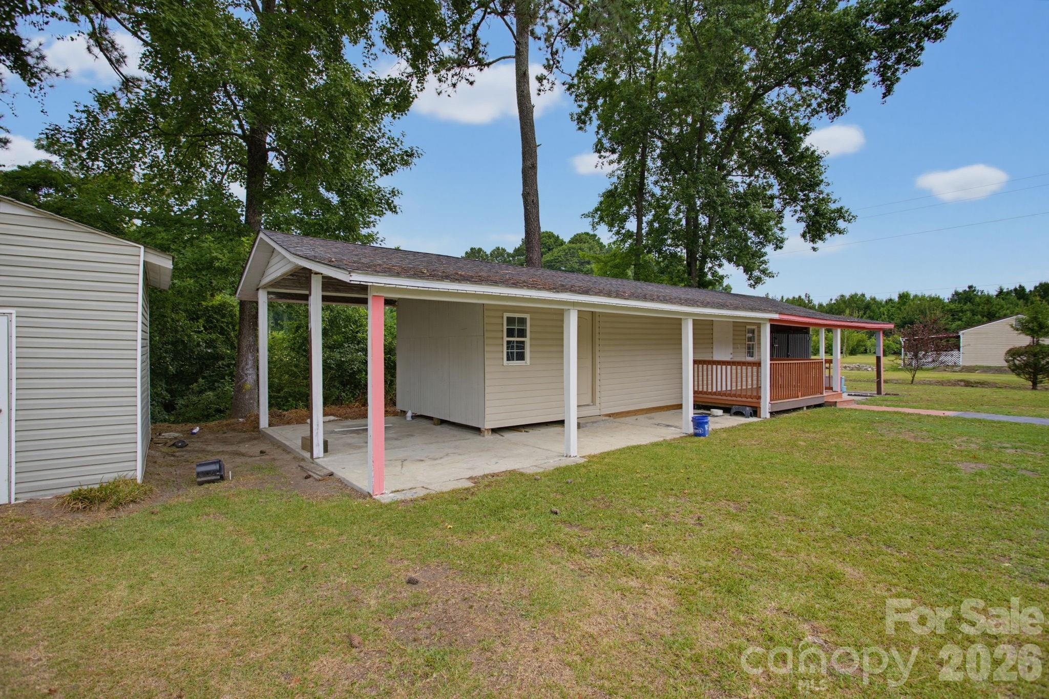 149 Dobbins Street — Wallace