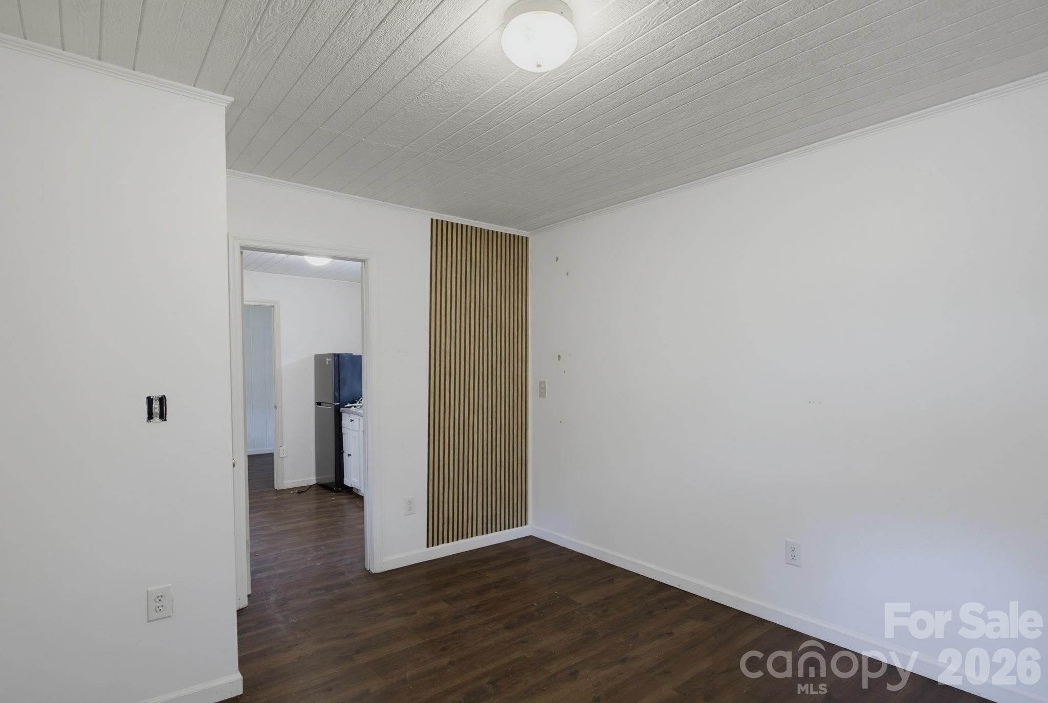 149 Dobbins Street — Wallace